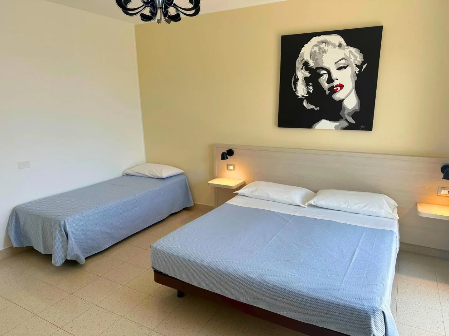 Bed in Donnosanto Residence Torre Santa Sabina