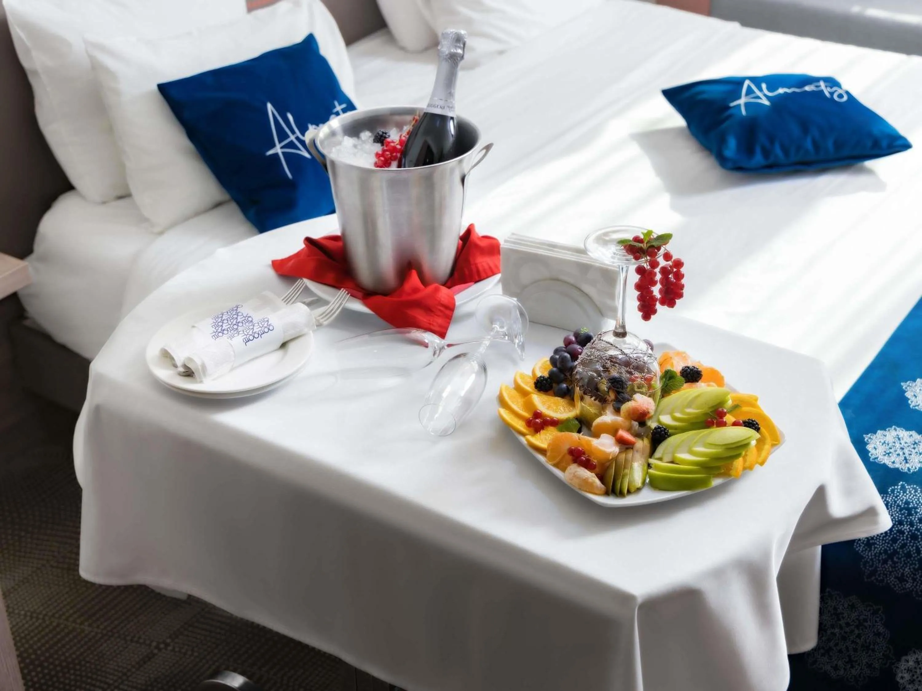 Other, Bed in Novotel Almaty City Center