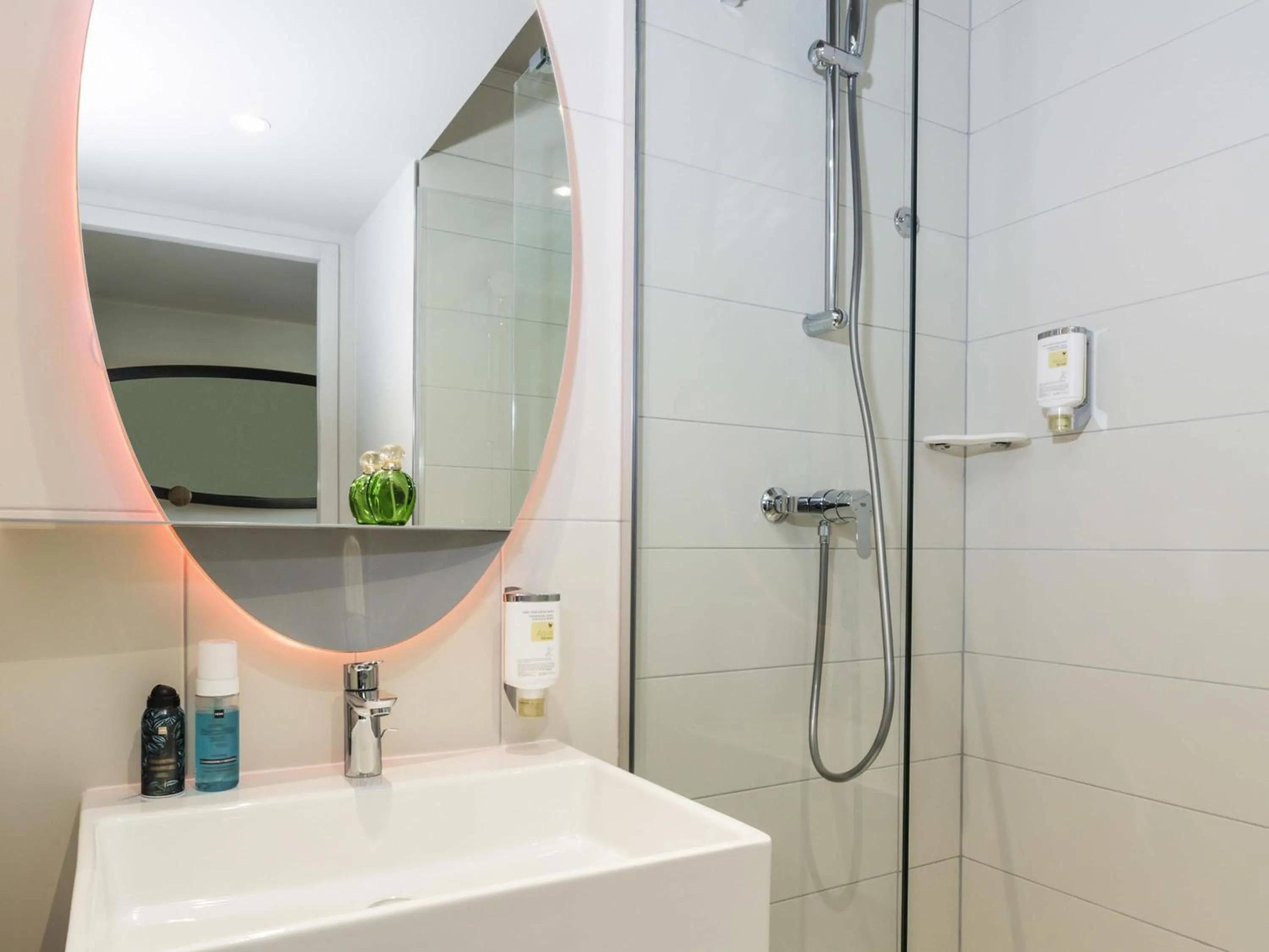 Bedroom in Aparthotel Adagio access Palaiseau Saclay