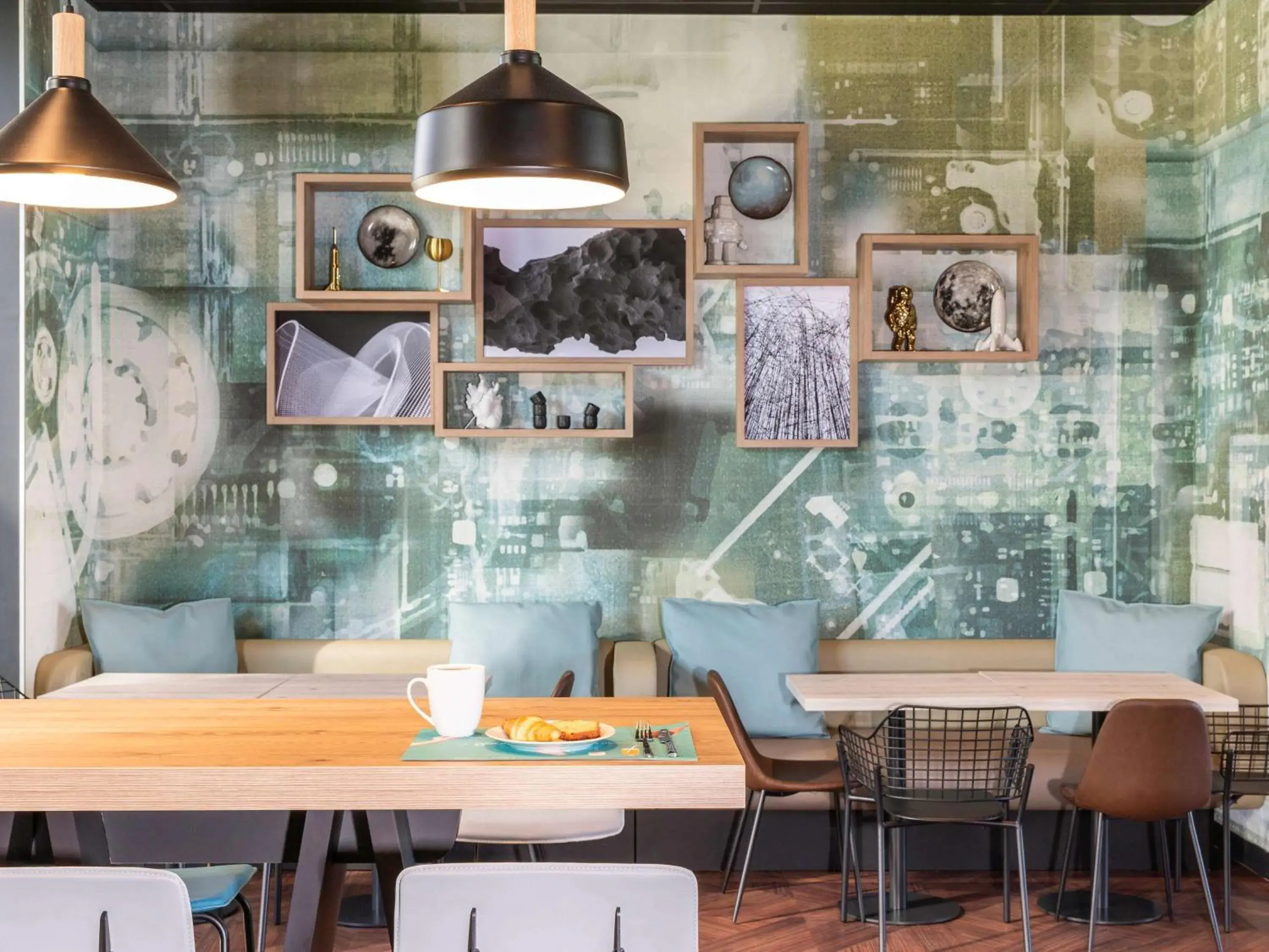 Restaurant/places to eat in Aparthotel Adagio access Palaiseau Saclay Restaurant/places to eat in Aparthotel Adagio access Palaiseau Saclay