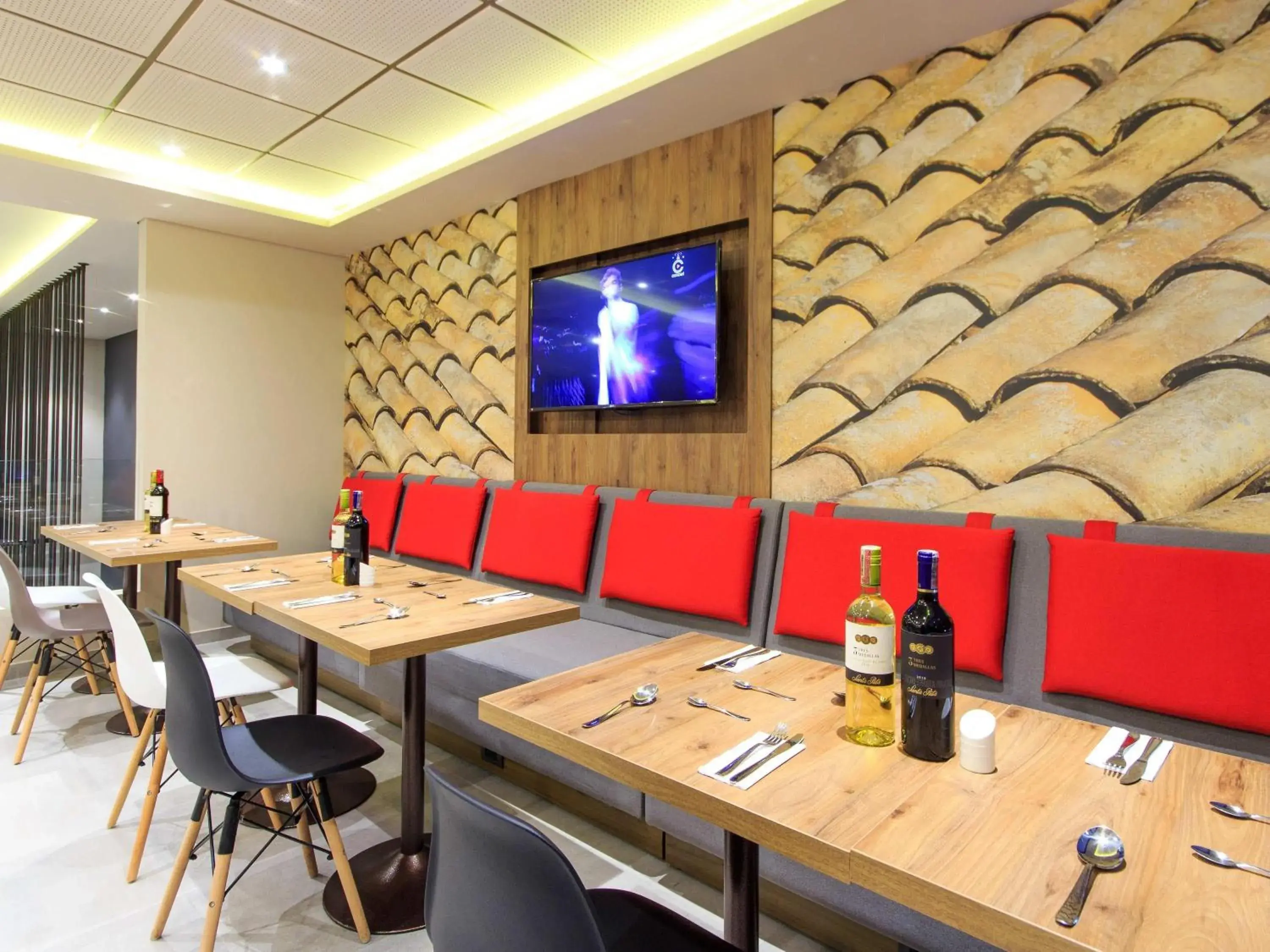 Restaurant/places to eat in ibis Cucuta Restaurant/places to eat in ibis Cucuta