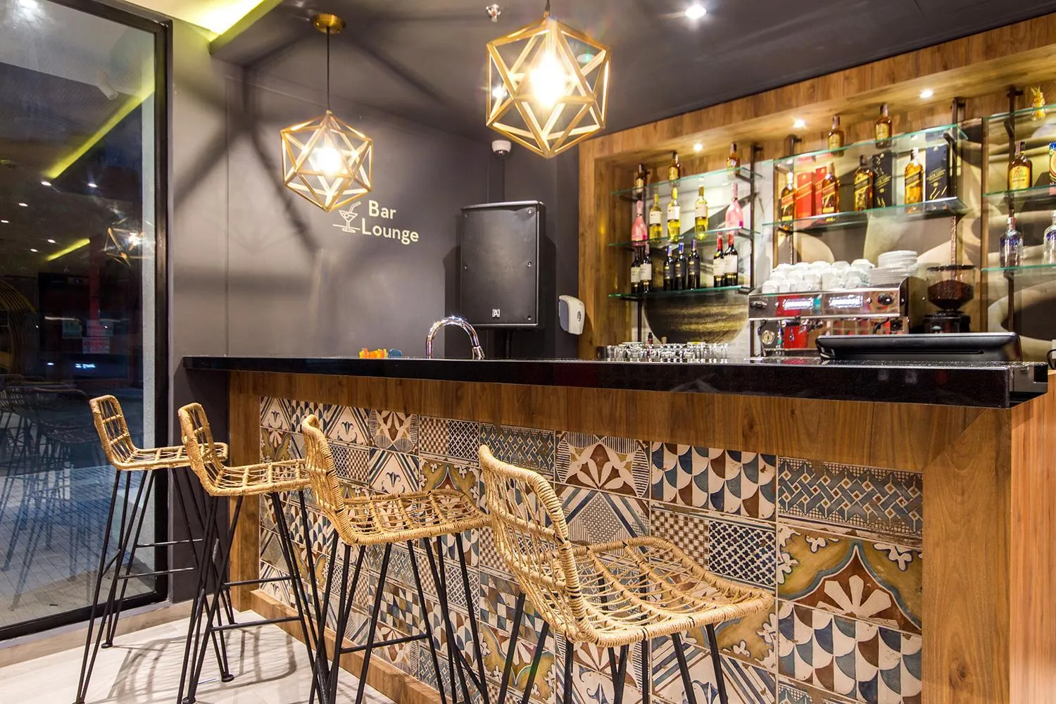 Lounge or bar in ibis Cucuta