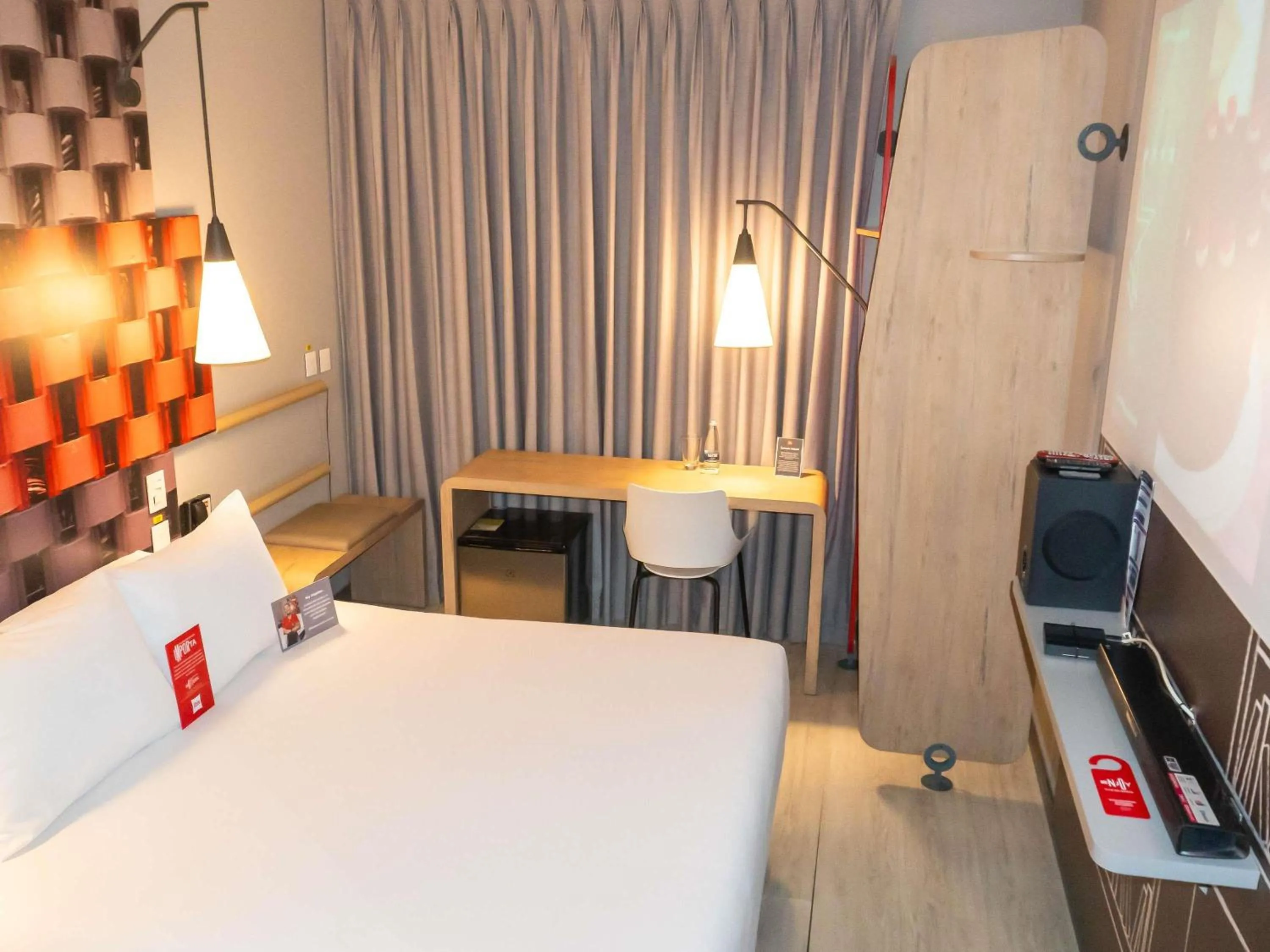 Bedroom, Bed in ibis Cucuta