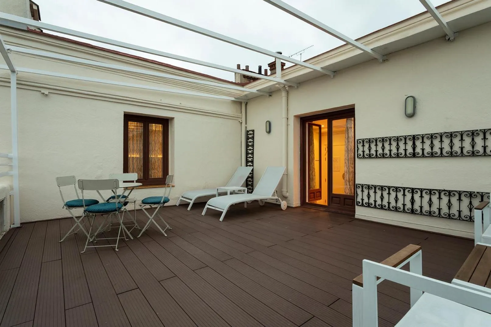 Balcony/Terrace in Petit Palace Lealtad Plaza