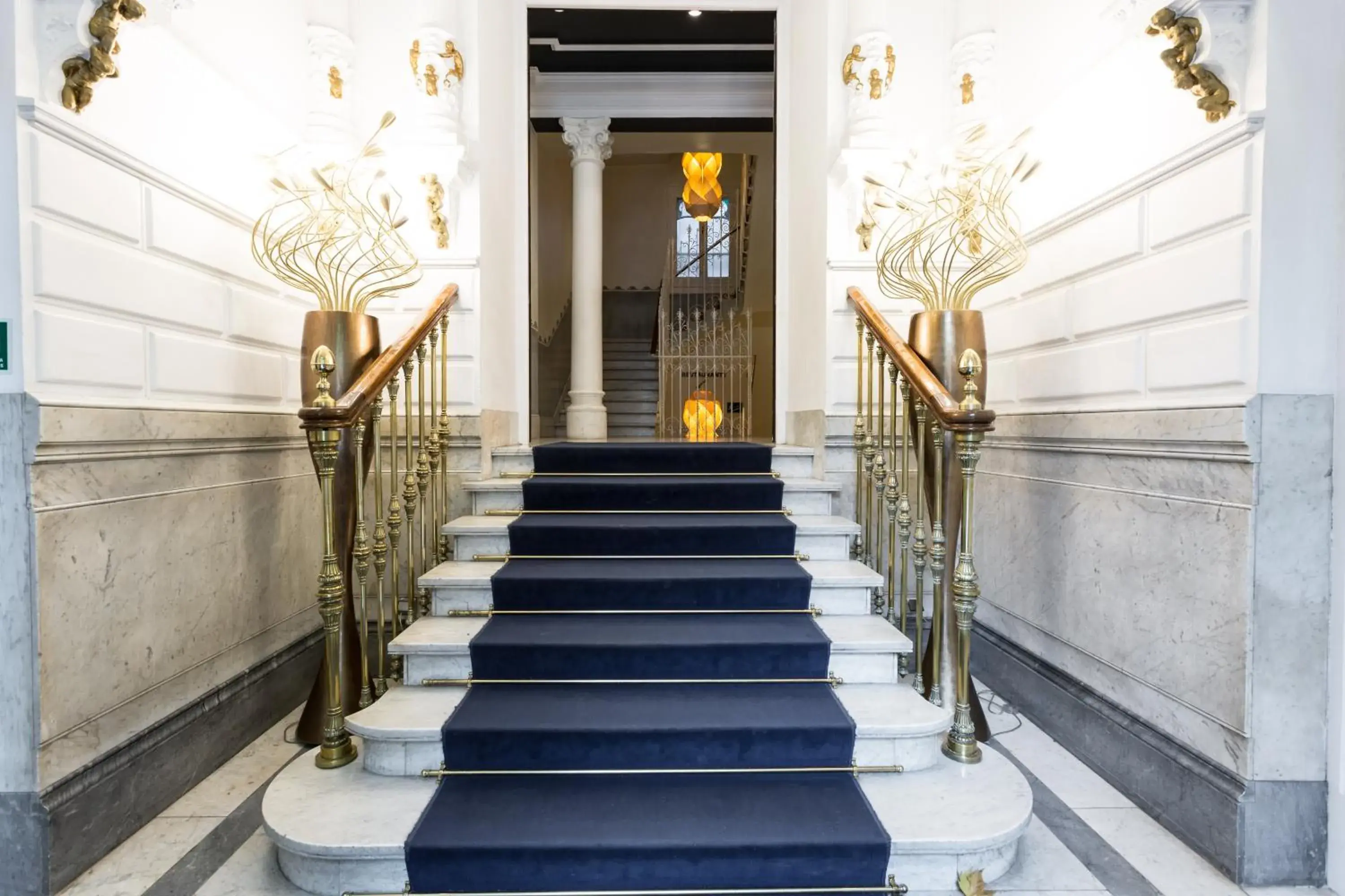 Facade/entrance in Petit Palace Lealtad Plaza Facade/entrance in Petit Palace Lealtad Plaza