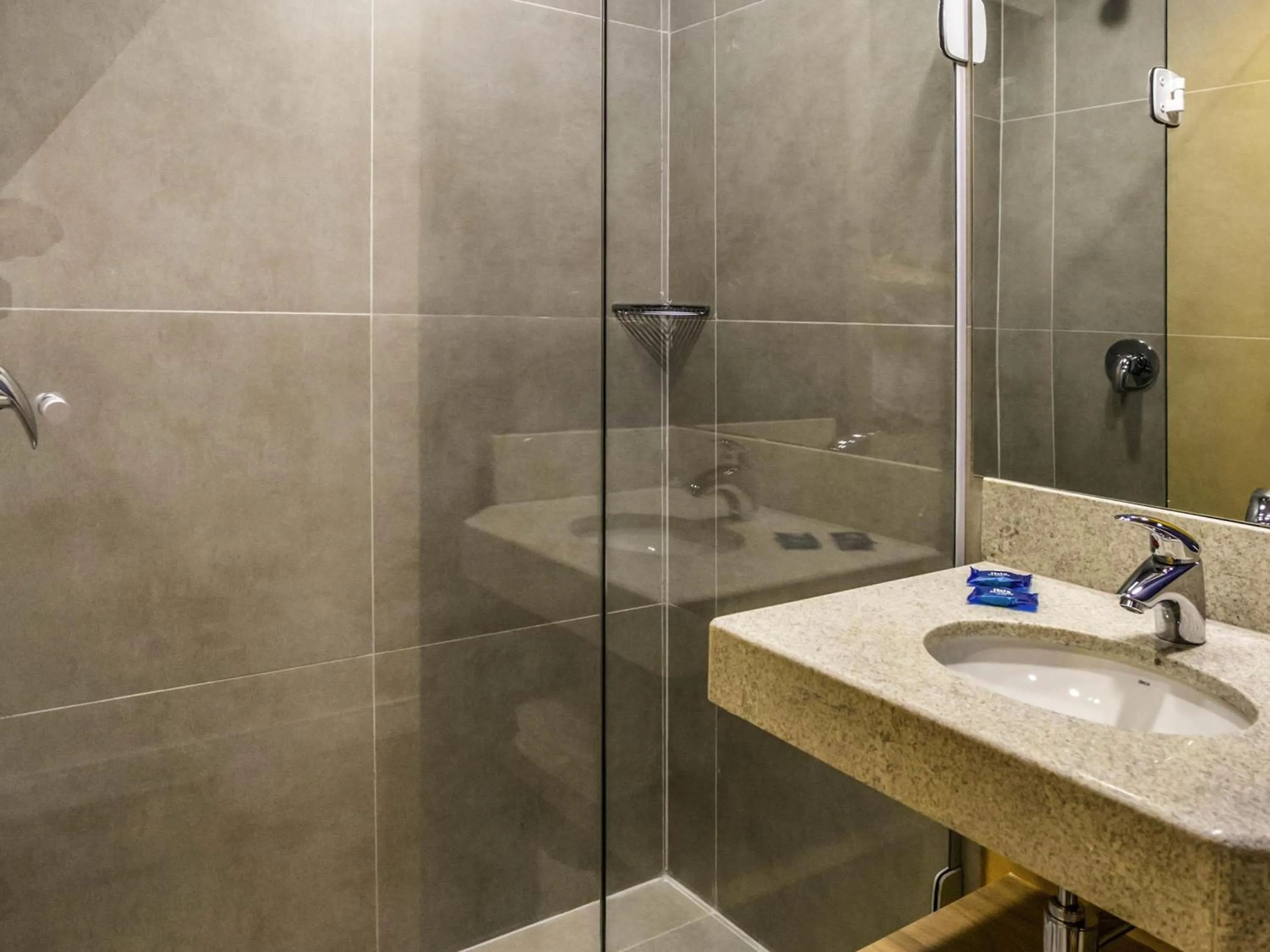 Bedroom in Ibis Budget Uberlândia