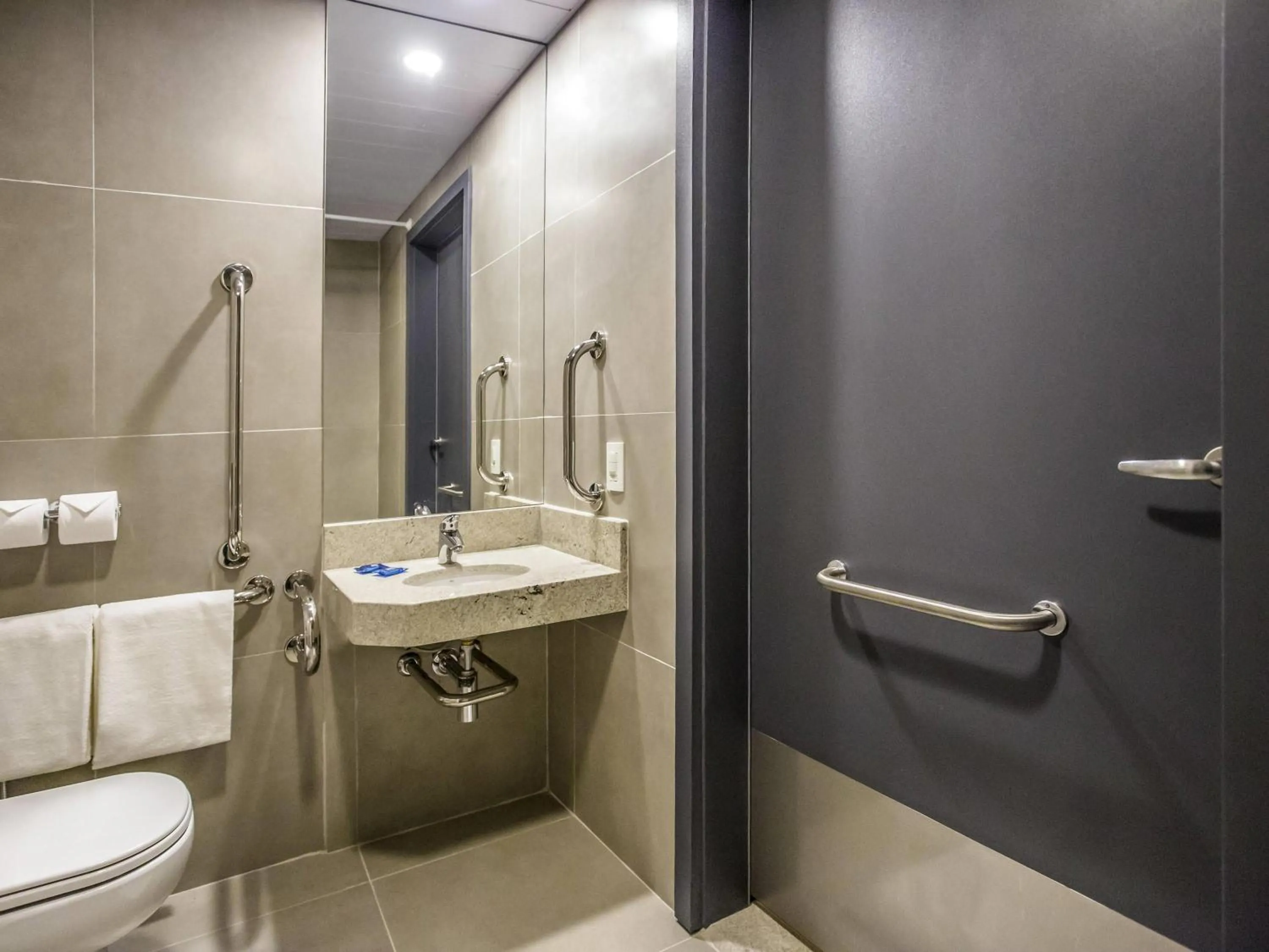 Bedroom in Ibis Budget Uberlândia