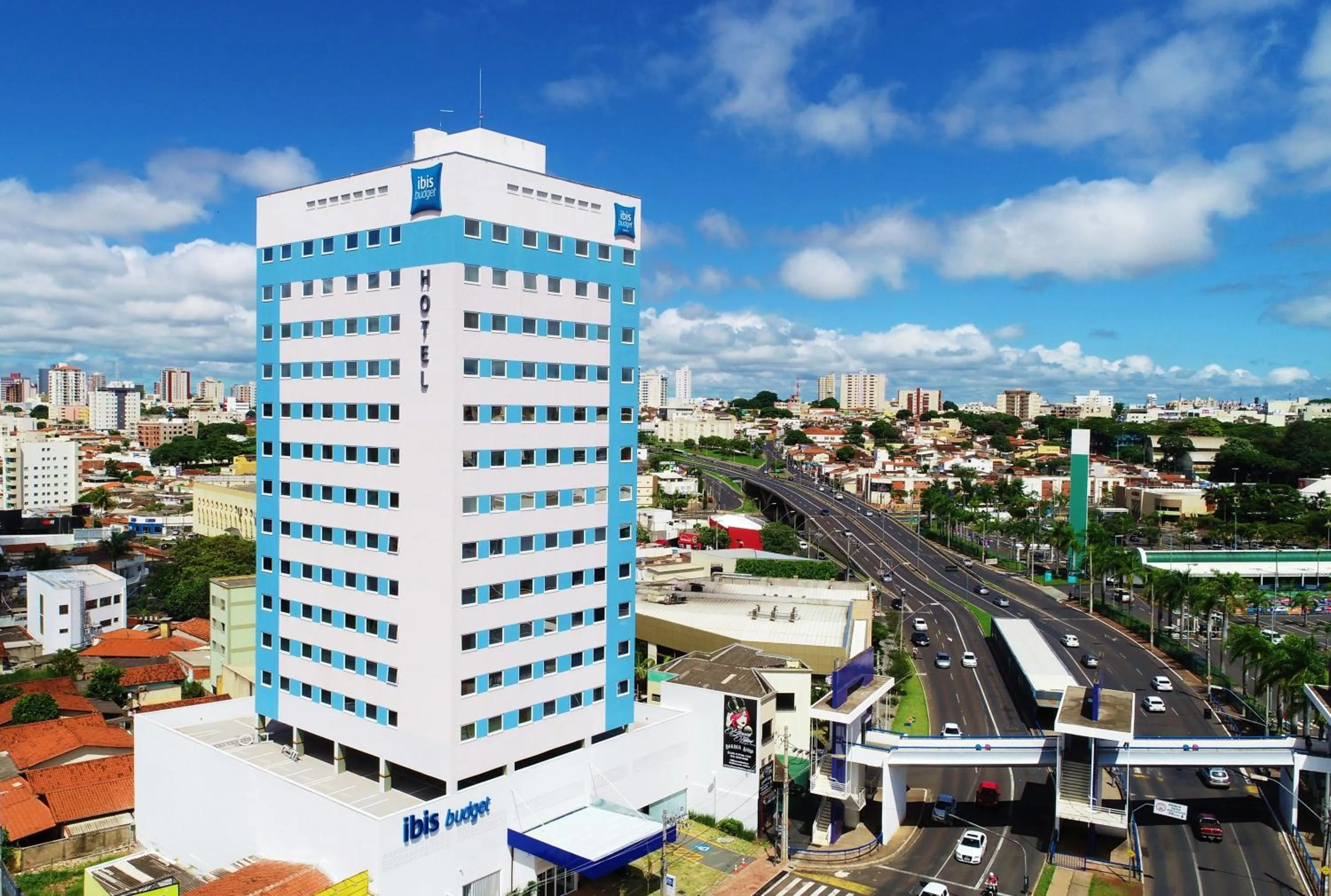 Bird's eye view in Ibis Budget Uberlândia