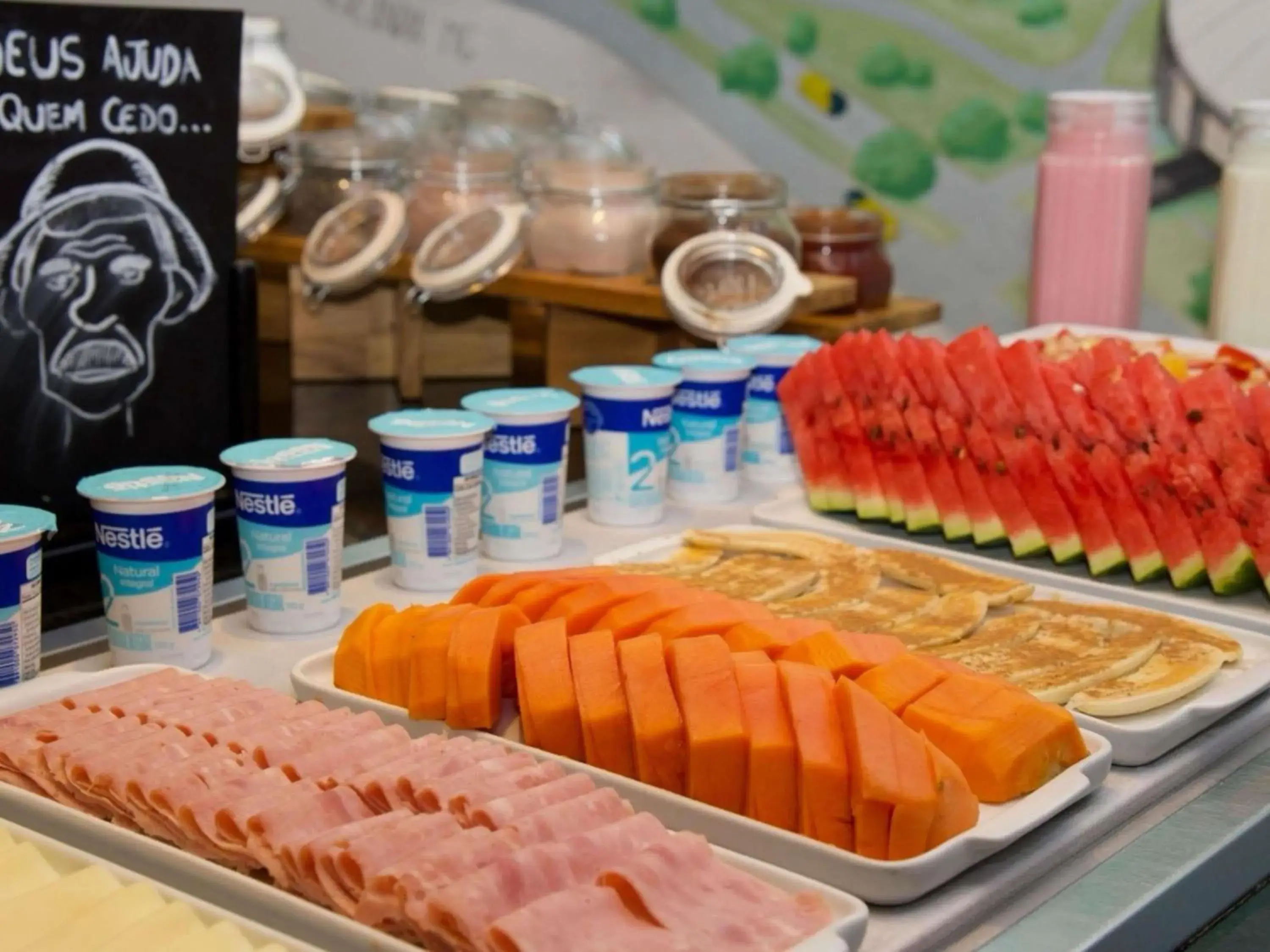 Restaurant/places to eat in Íbis Budget Uberlândia Restaurant/places to eat in Íbis Budget Uberlândia