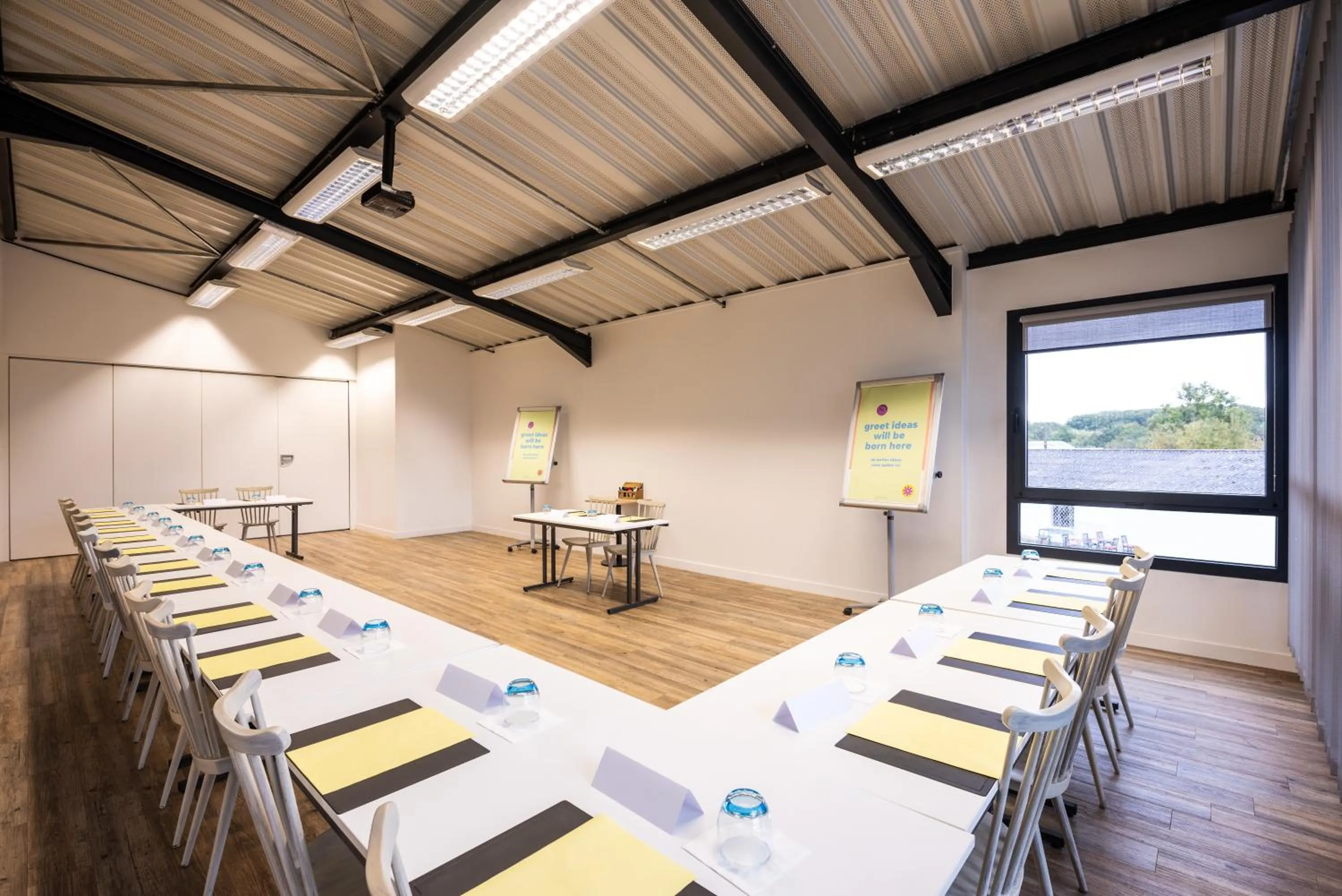 Meeting/conference room in Greet hotel Bourg-en-Bresse Sud Montagnat