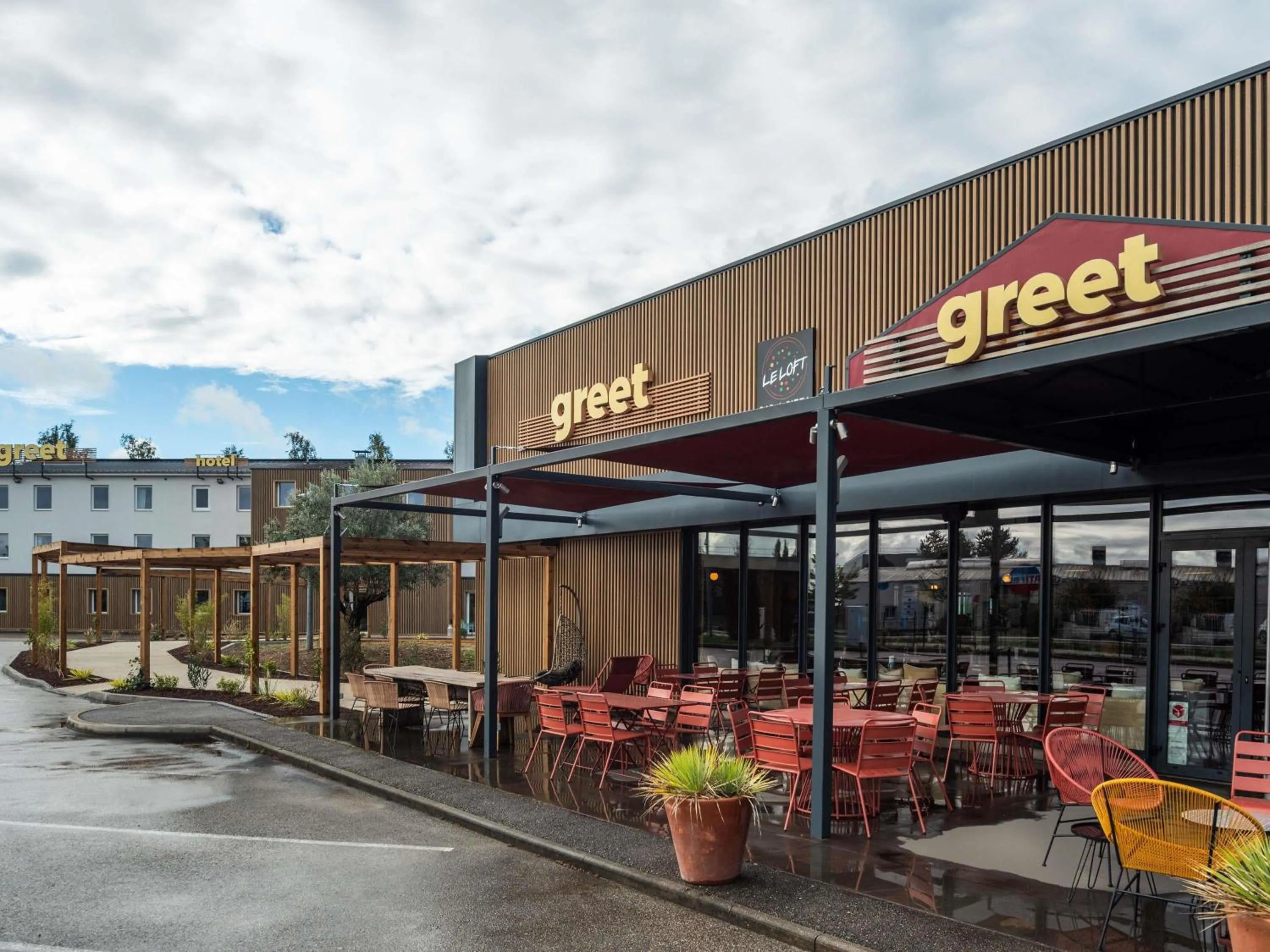 Property building in Greet hotel Bourg-en-Bresse Sud Montagnat