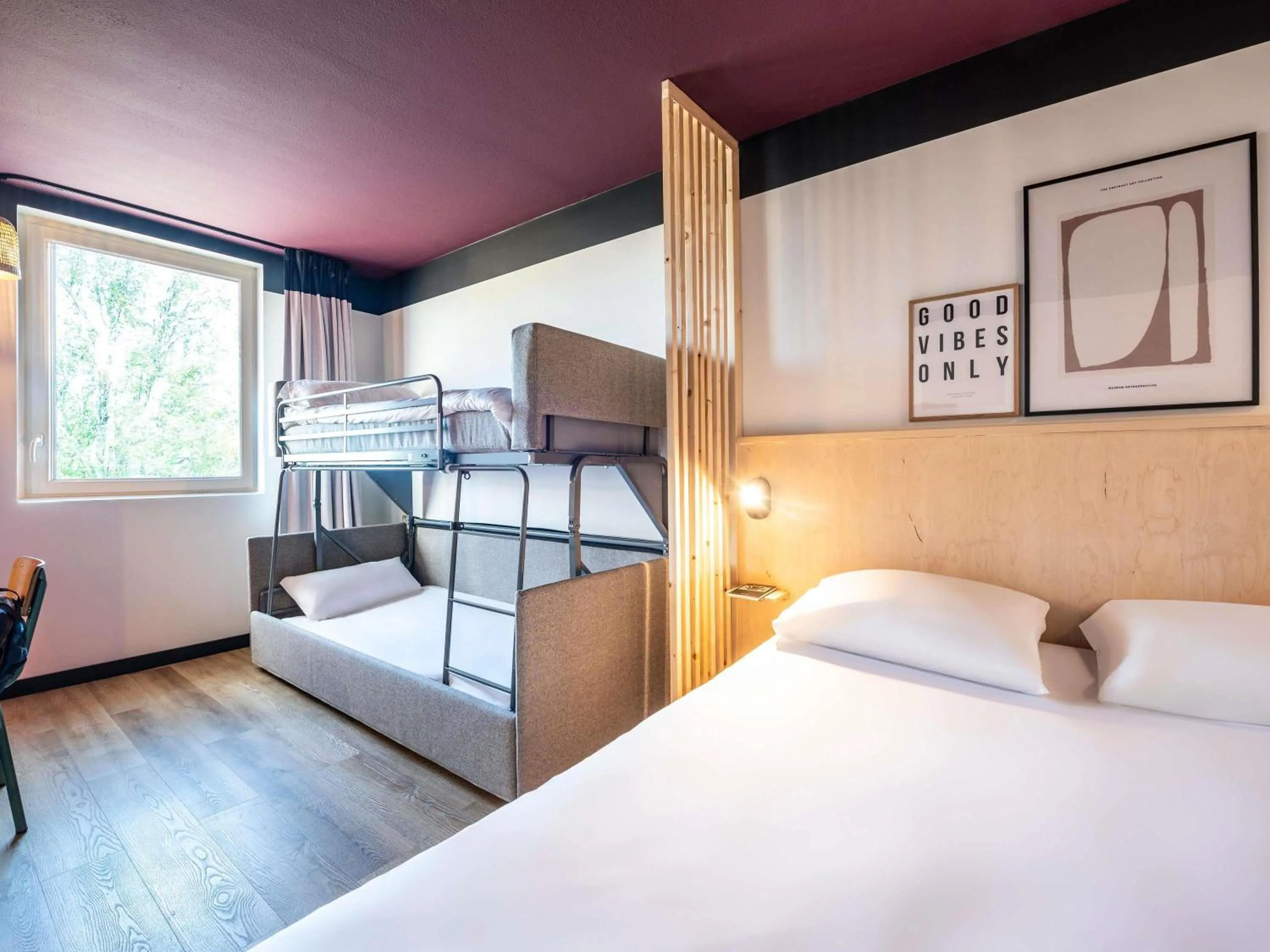 Bedroom, Bed in Greet hotel Bourg-en-Bresse Sud Montagnat