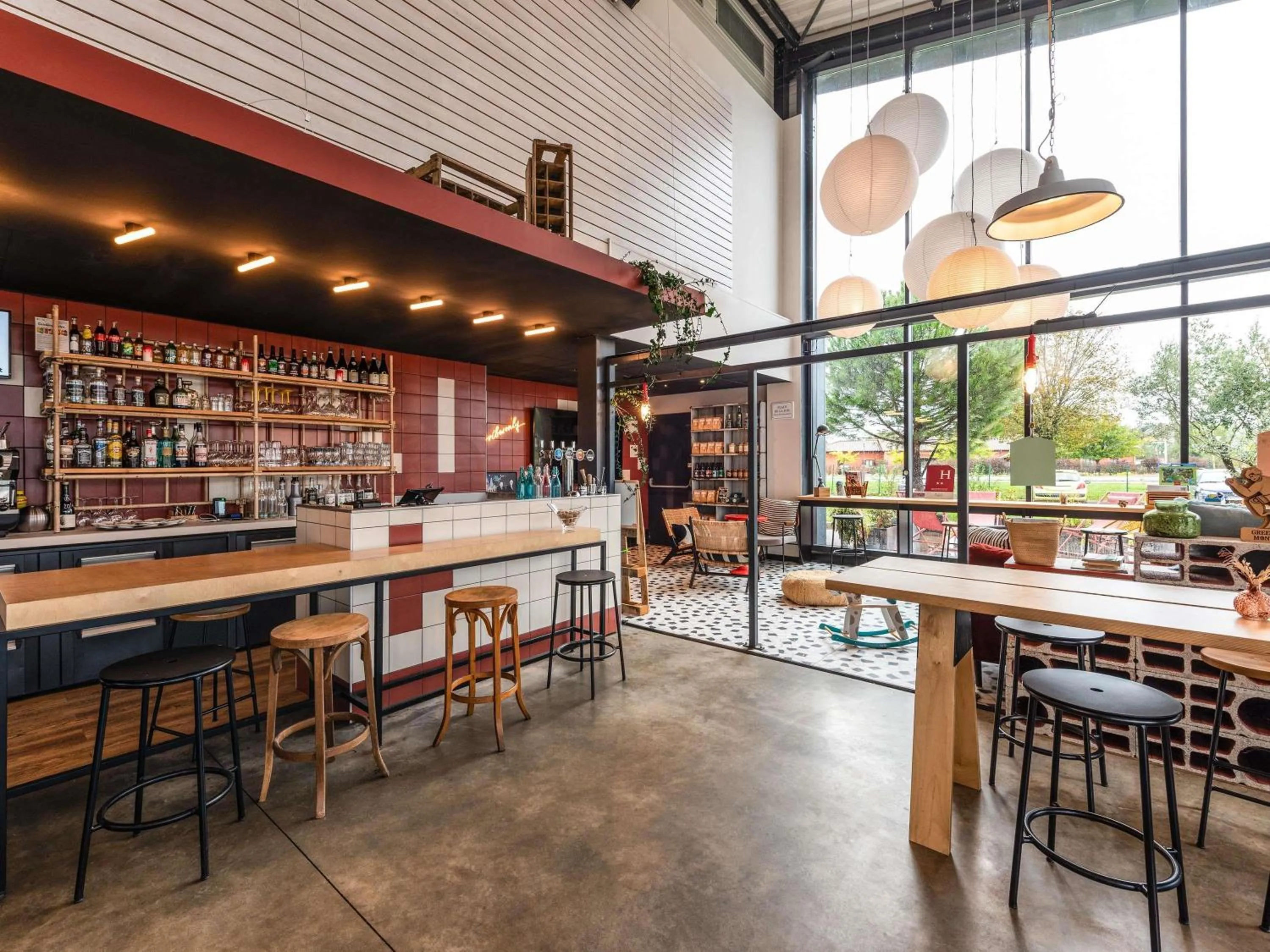 Restaurant/places to eat in Greet hotel Bourg-en-Bresse Sud Montagnat