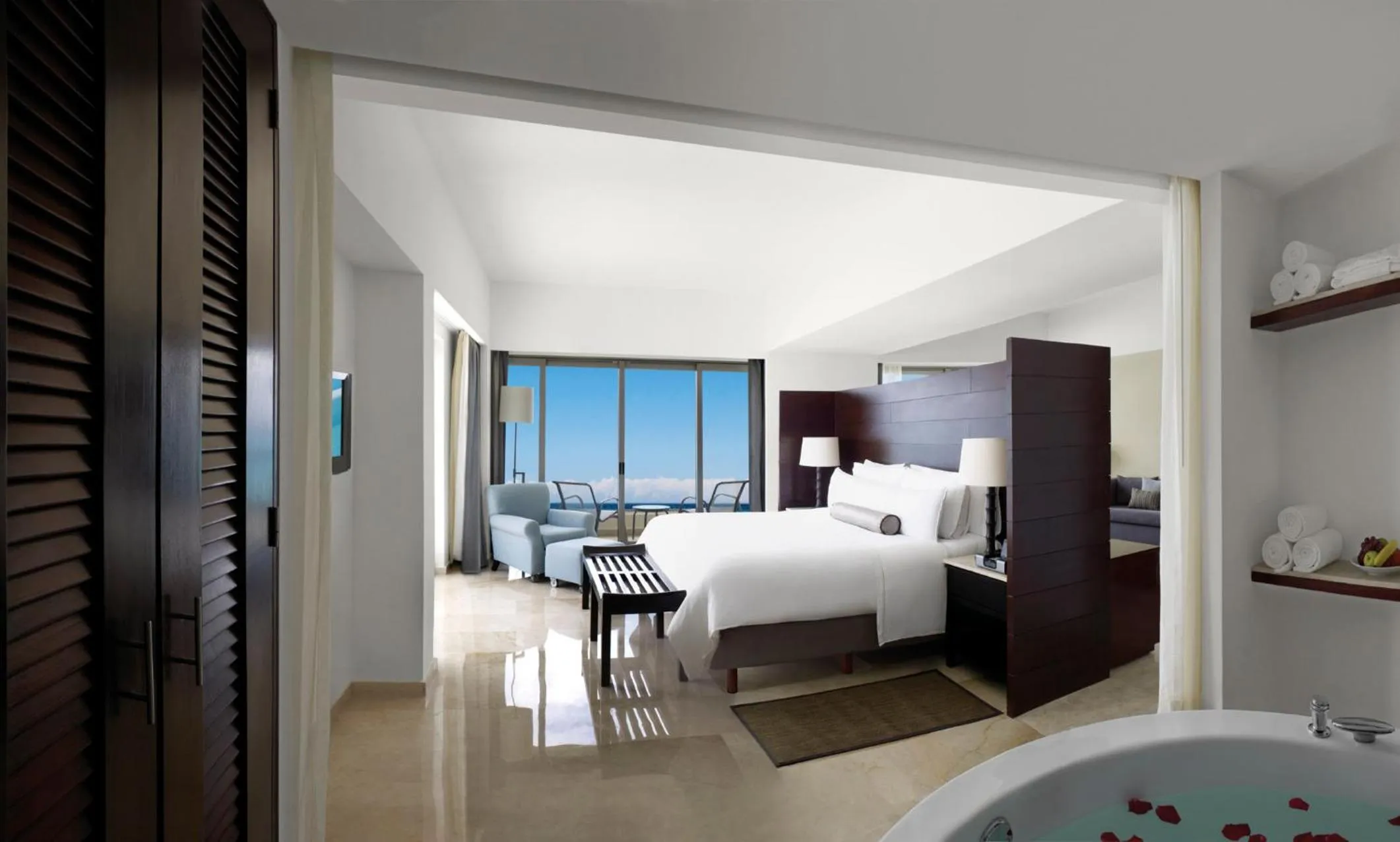Photo of the whole room, Bed in Live Aqua Cancun - Adults Only - All-Inclusive