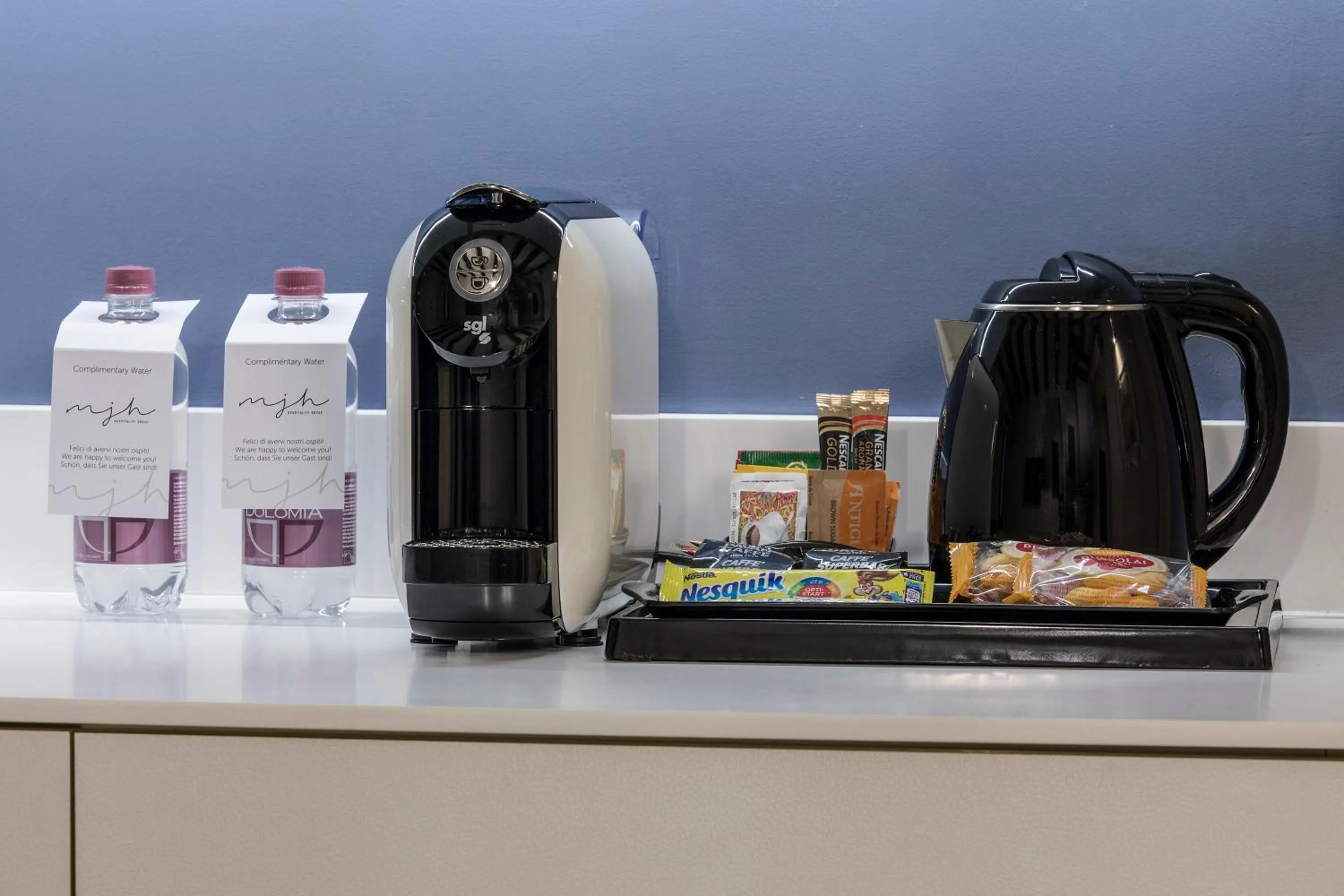 Coffee/tea facilities in San Marco Suite 755