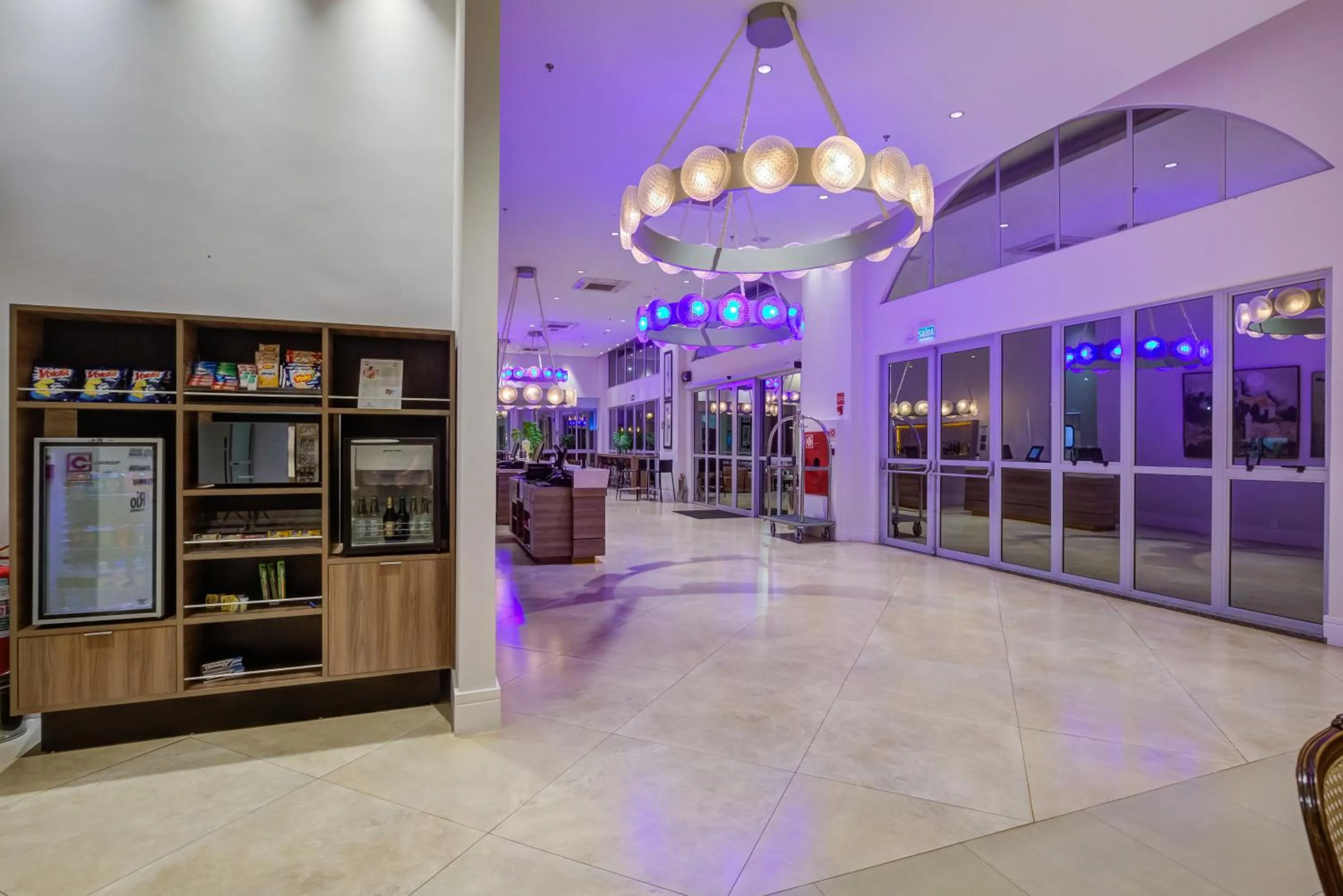 Property building in Bourbon Hotel Cambara