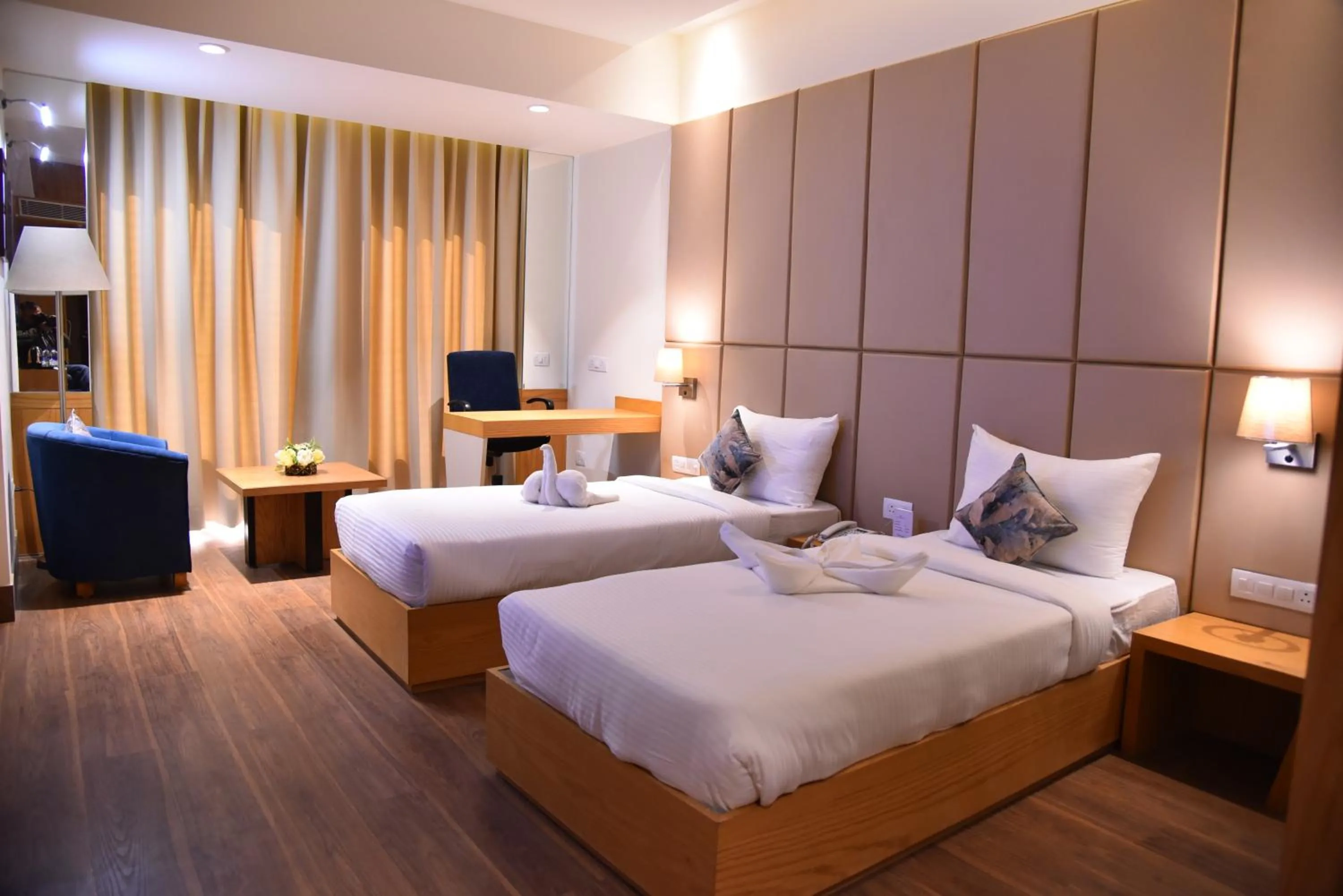 Bedroom, Bed in Narayanam