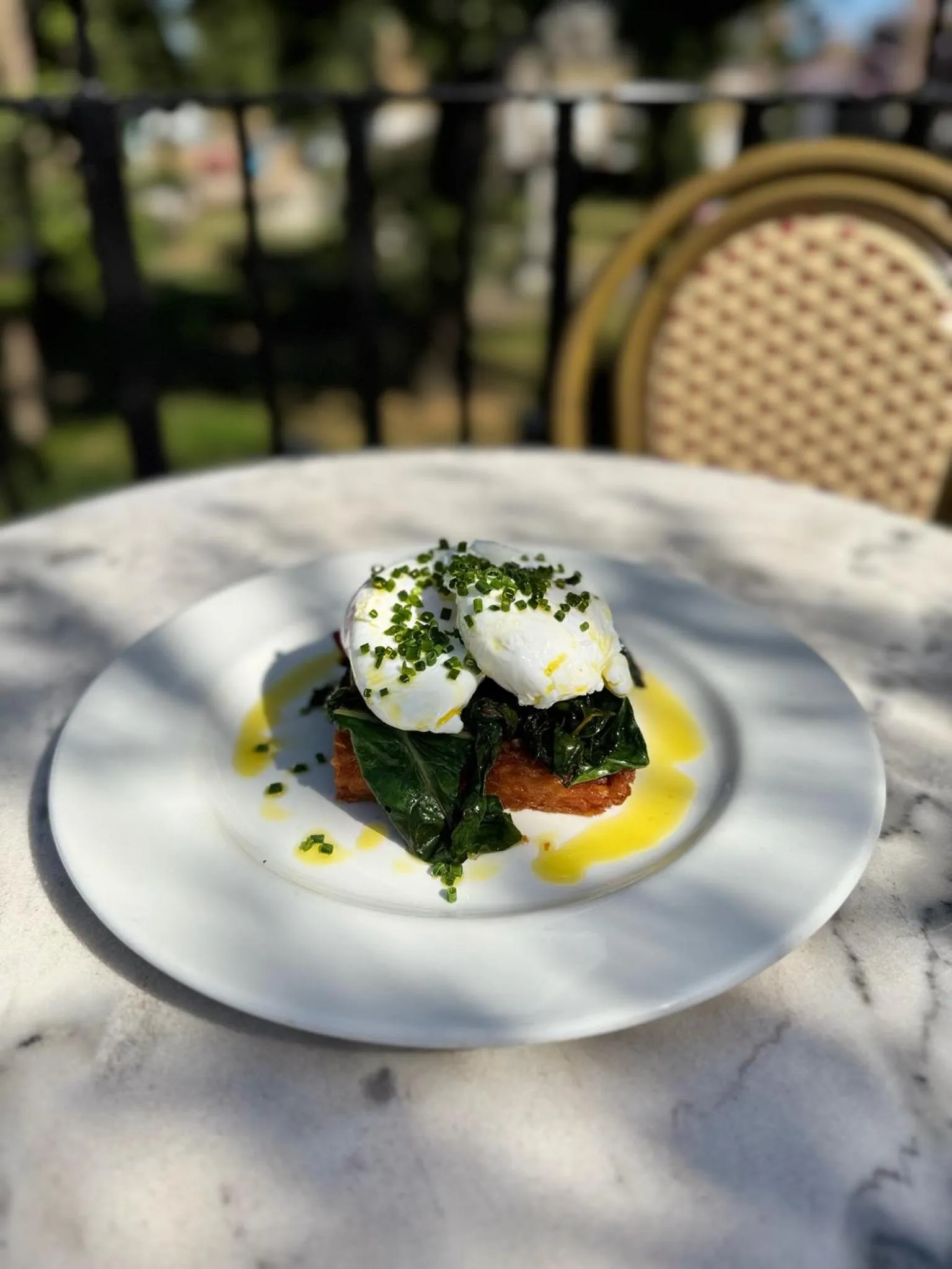 Breakfast in The Rose