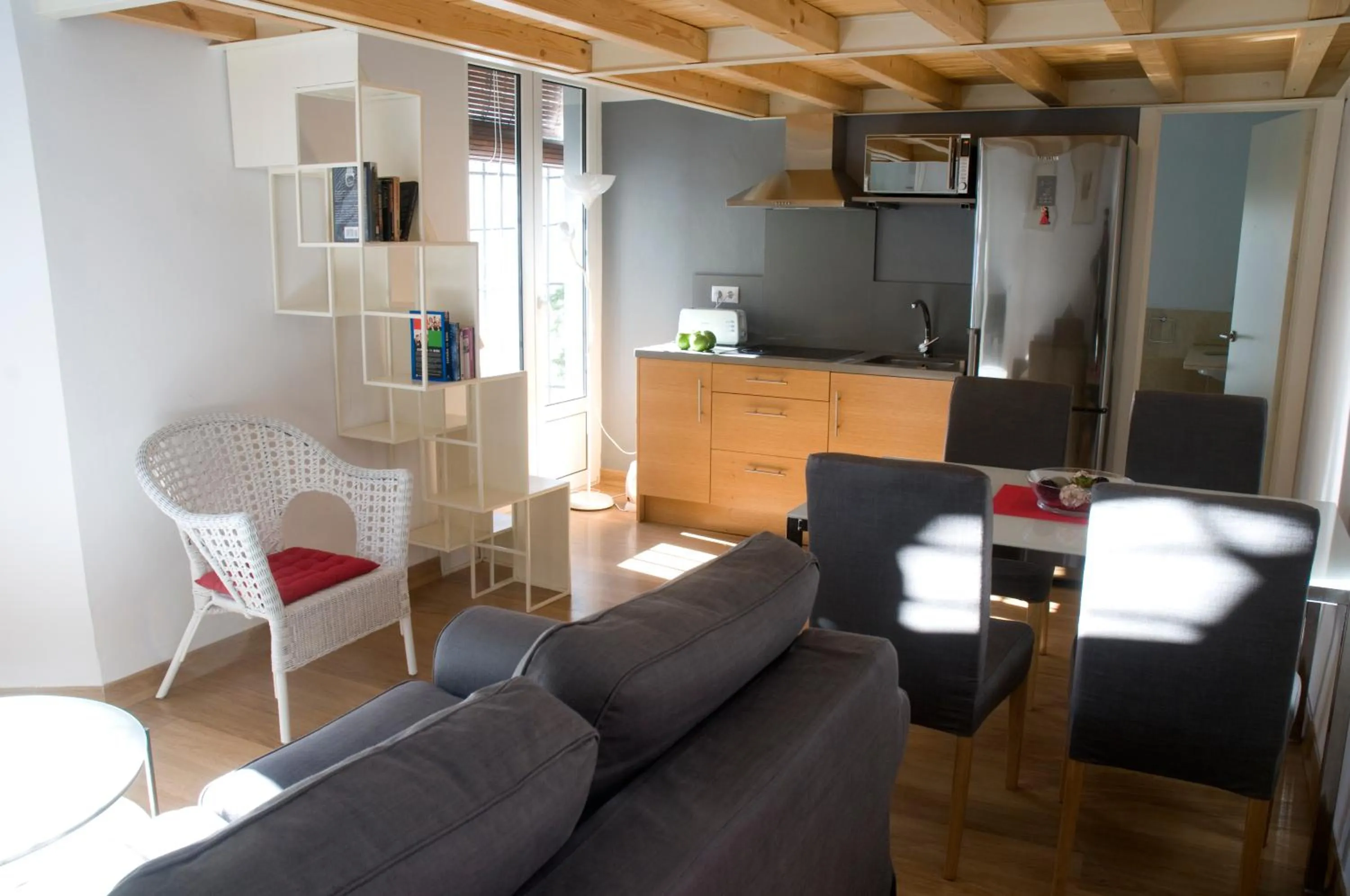 Seating area in Life Apartments Quintana