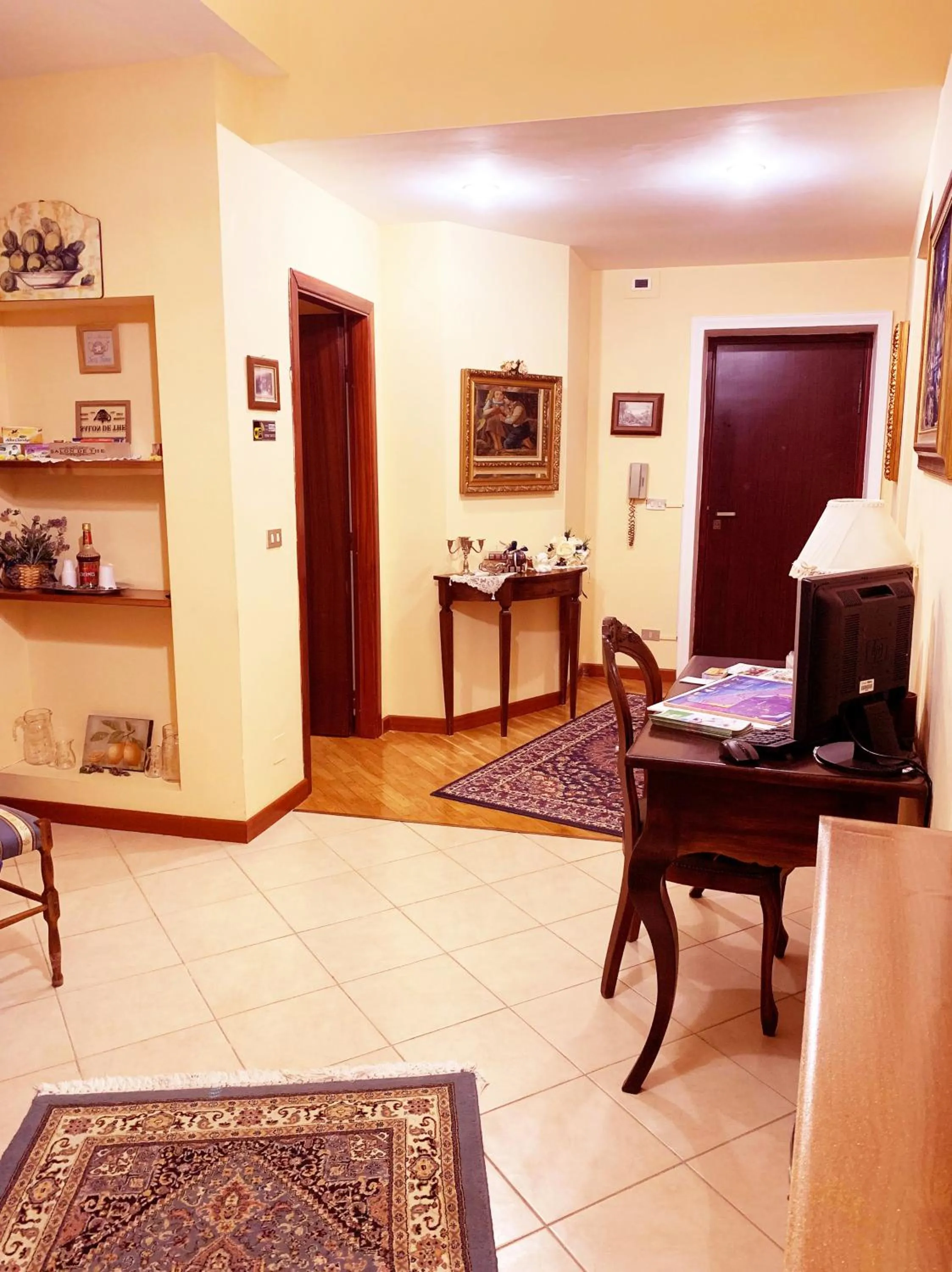 Lobby or reception in LA TERRAZZA SUL CORSO City Center