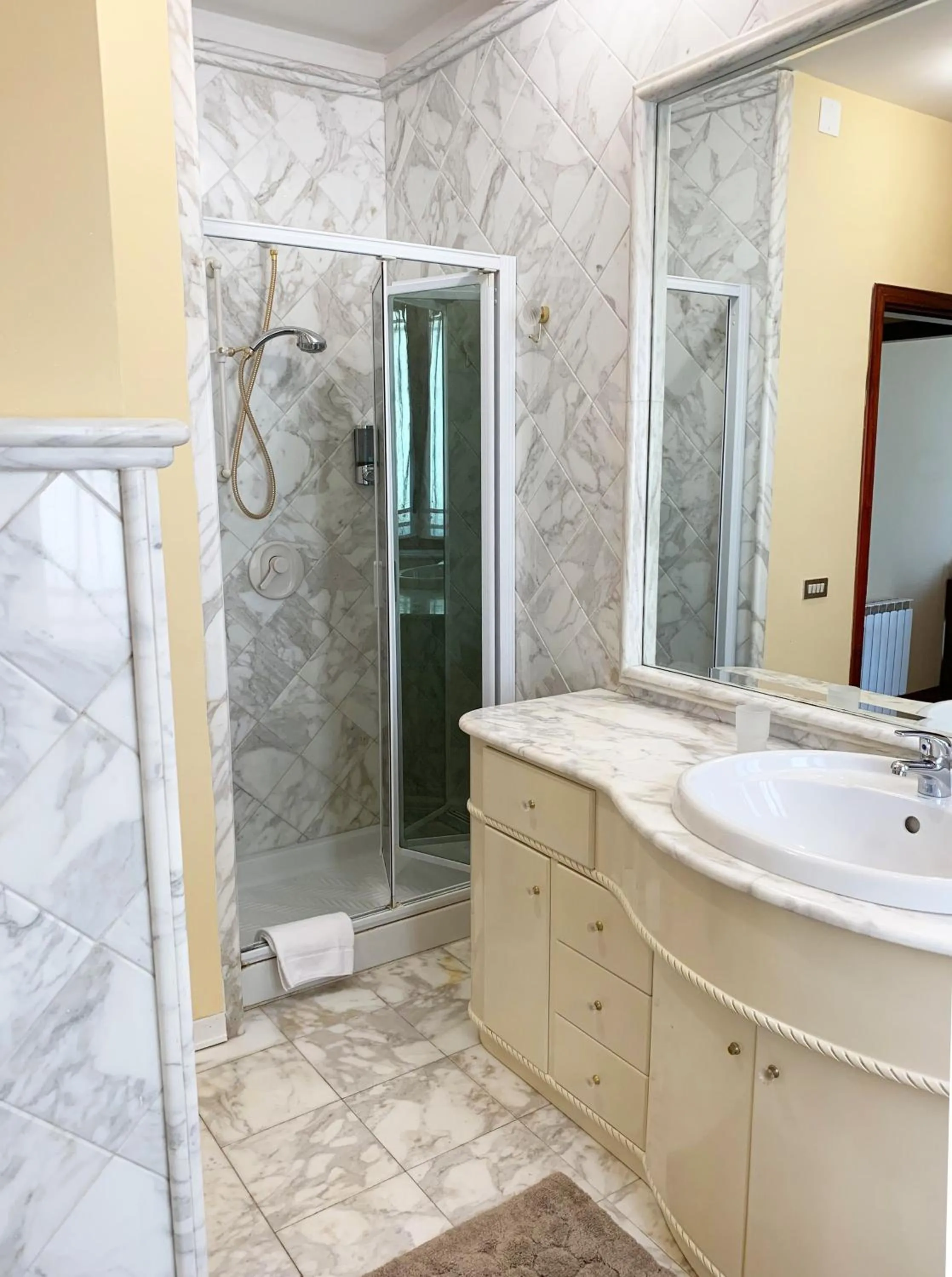 LA TERRAZZA SUL CORSO City Center