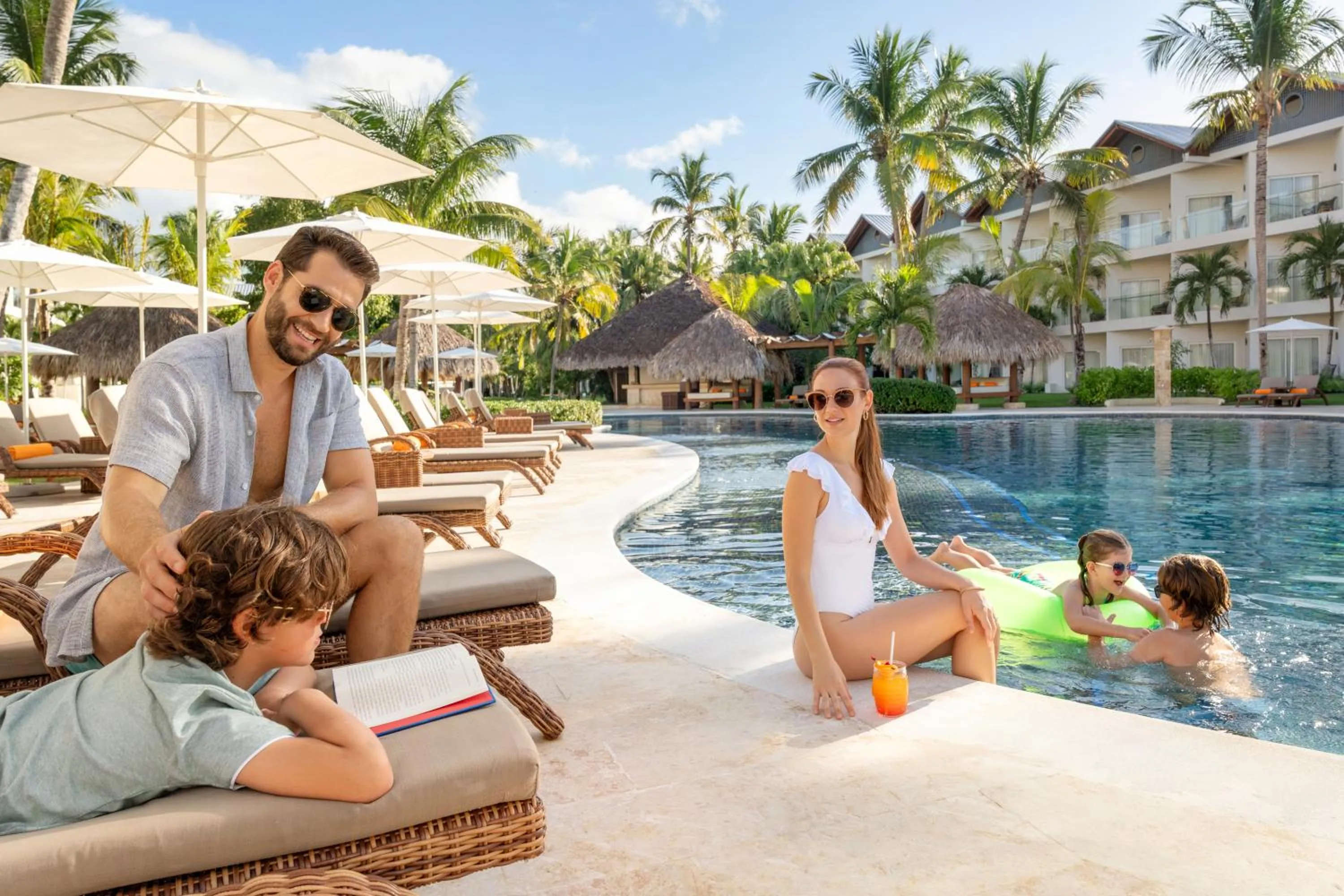 Swimming pool in Hilton La Romana All-Inclusive Family Resort