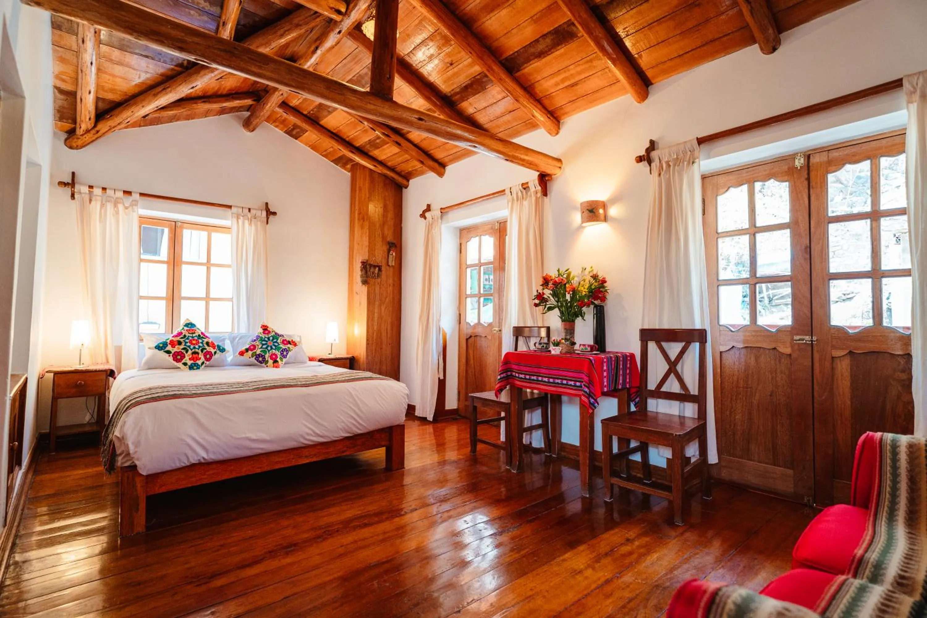 Picaflor Tambo Guest House