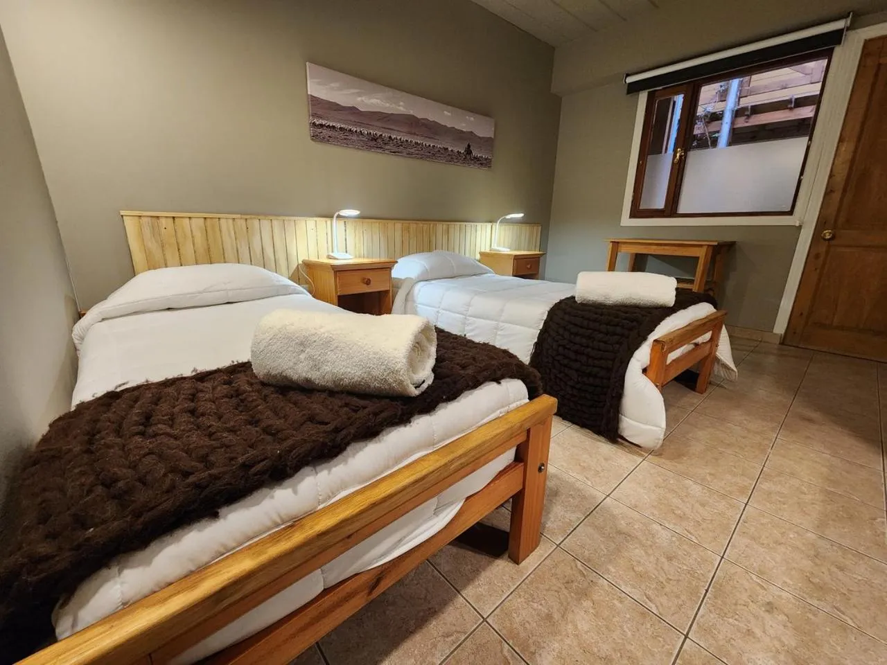 Bed in Del Glaciar Libertador Hotel