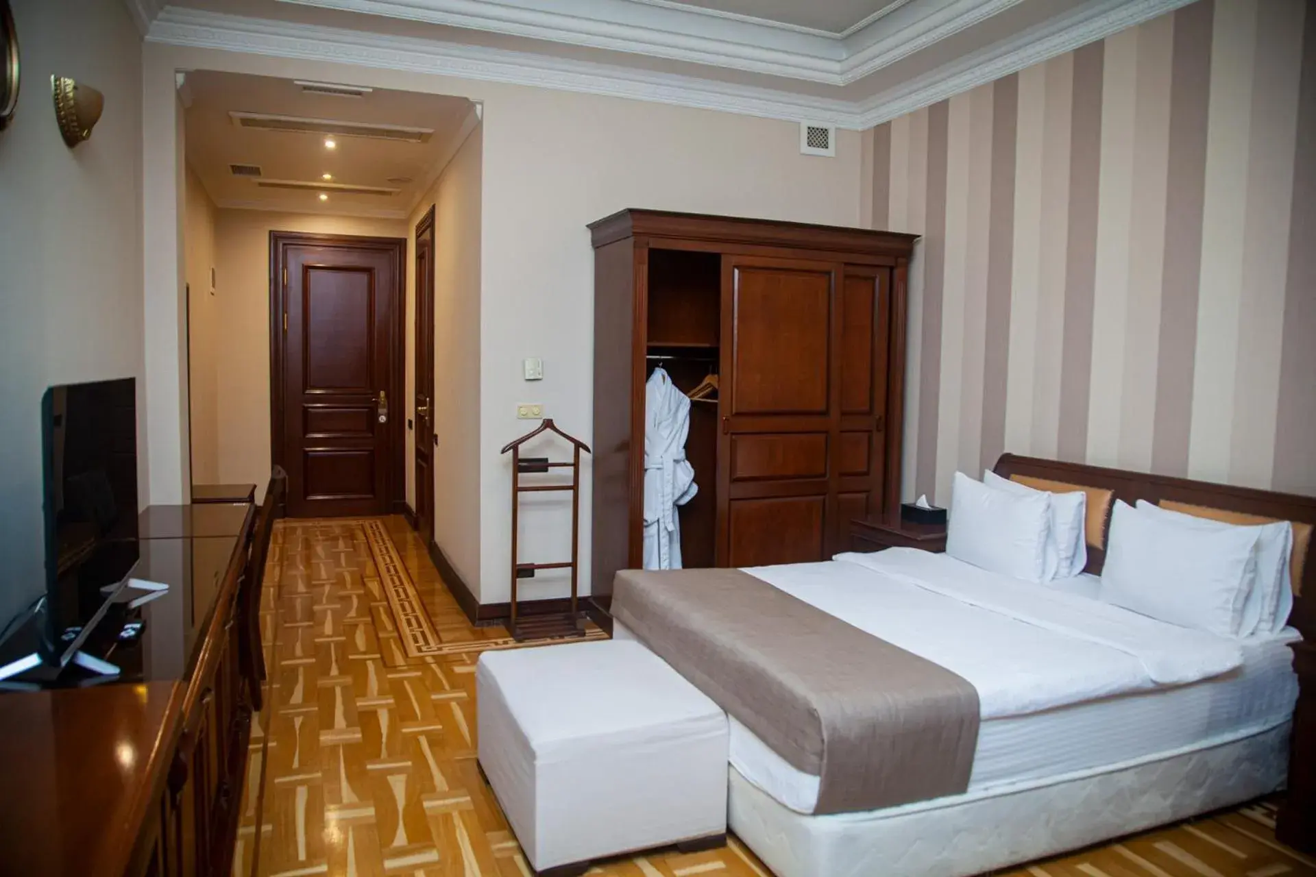 Standard Double or Twin Room in AYF Palace Standard Double or Twin Room in AYF Palace