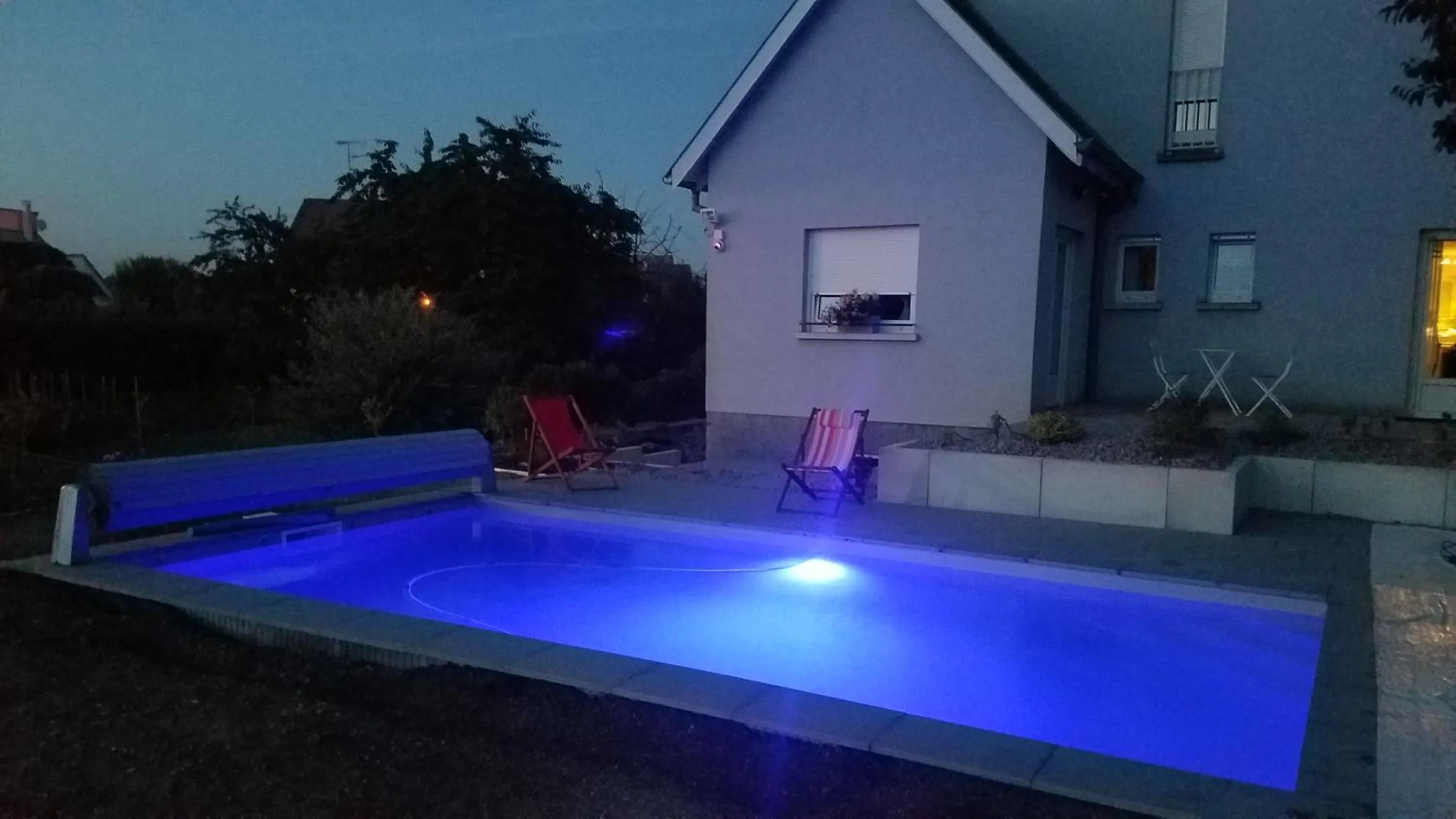 Swimming pool in Les mésanges de l'Ill