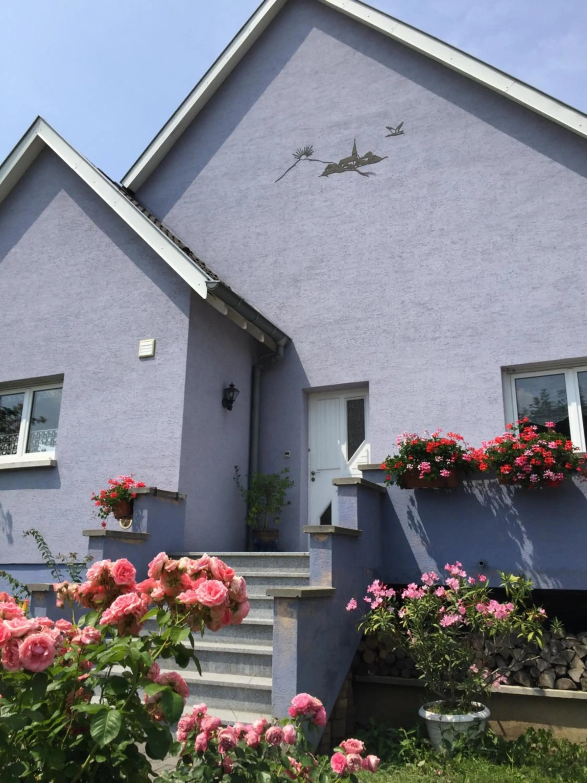 Facade/entrance in Les mésanges de l'Ill