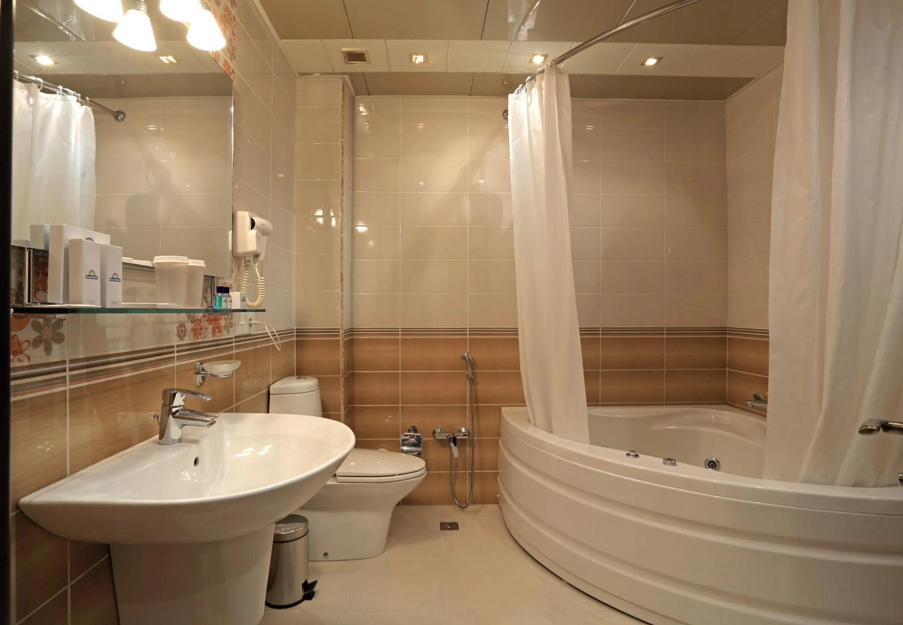 Shower in Days Hotel By Wyndham Baku