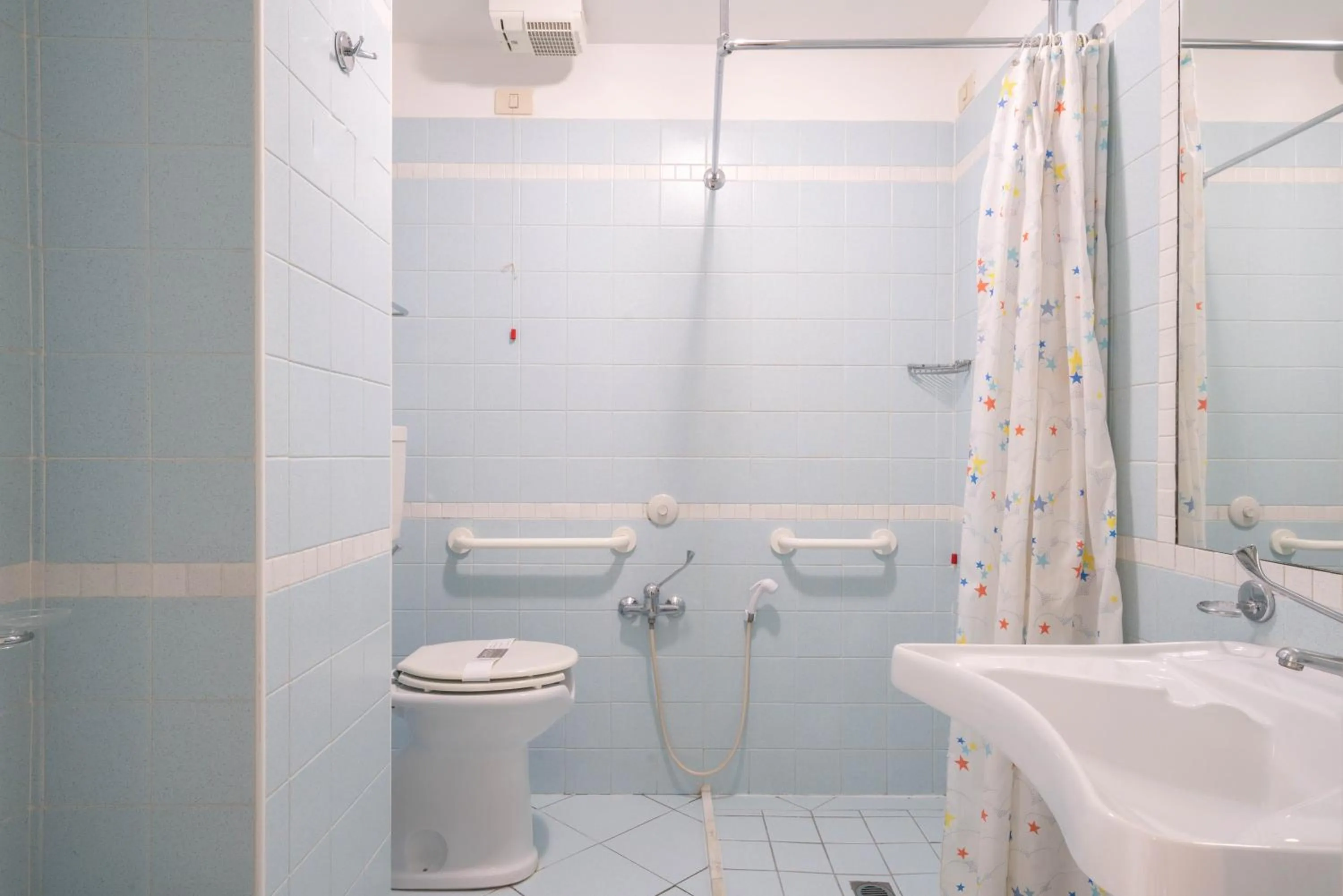 Bathroom in Residence Capitol