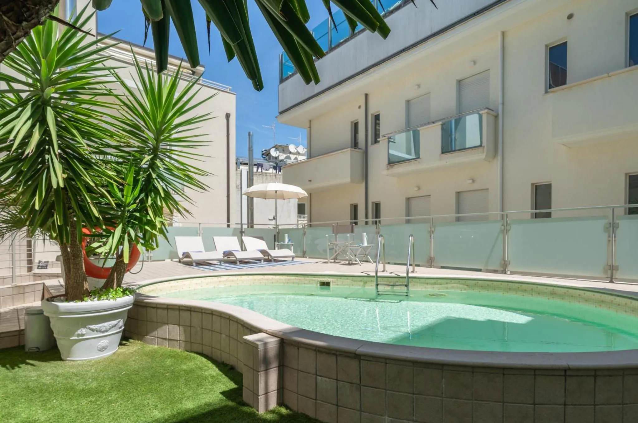 Swimming pool in Residence Capitol