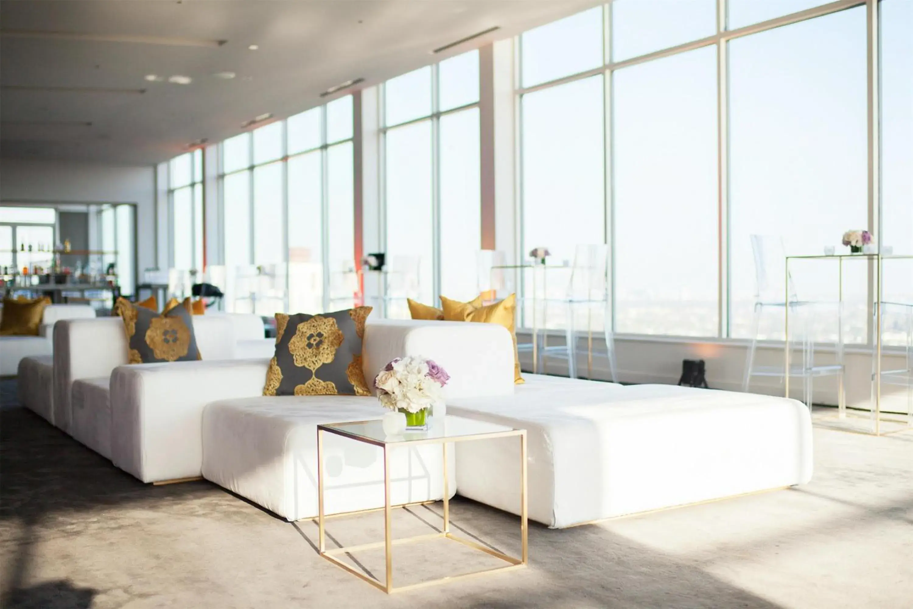 Lounge or bar in Andaz West Hollywood, By Hyatt Lounge or bar in Andaz West Hollywood, By Hyatt