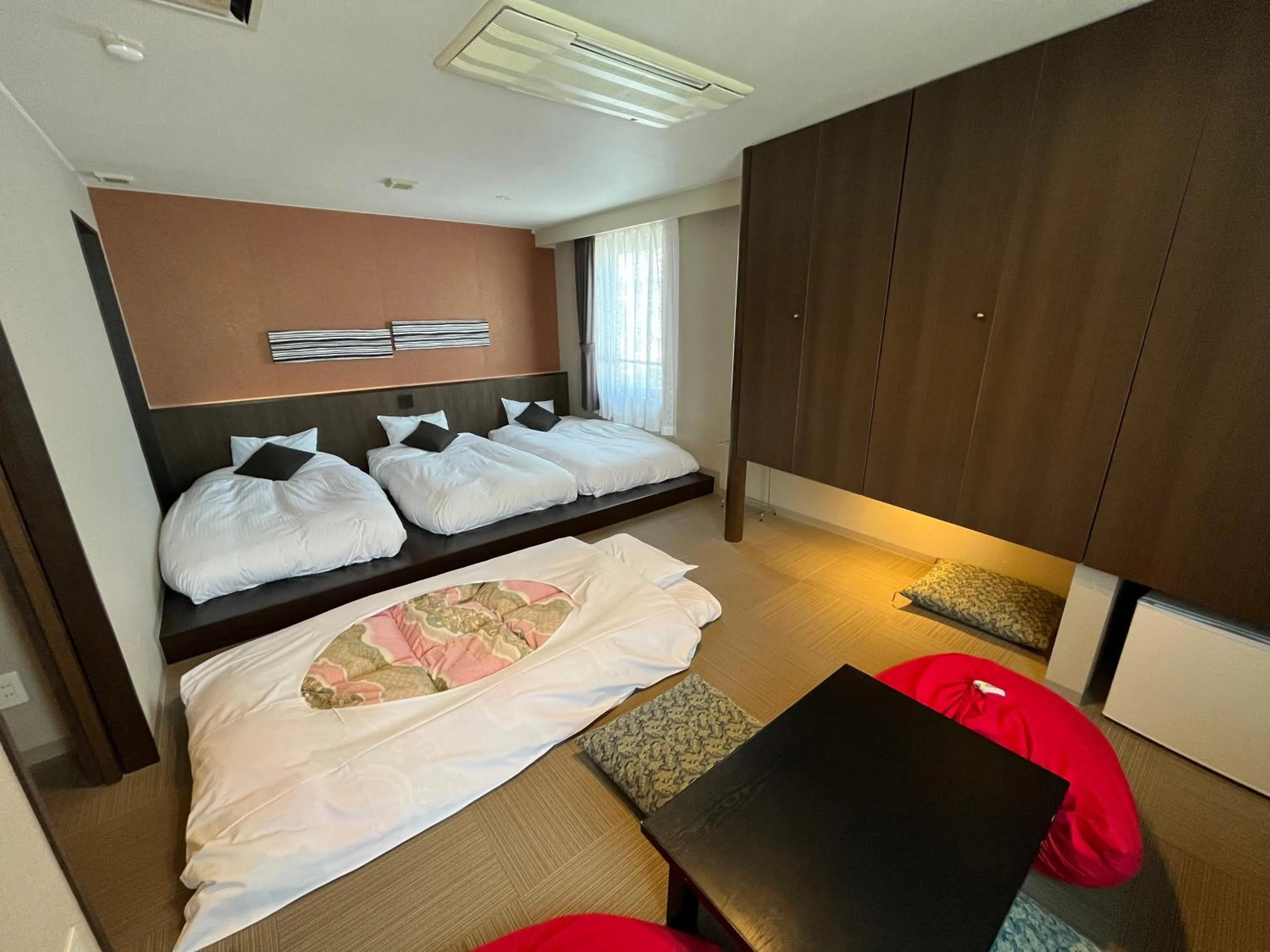 Bedroom, Bed in Monbetsu Prince Hotel