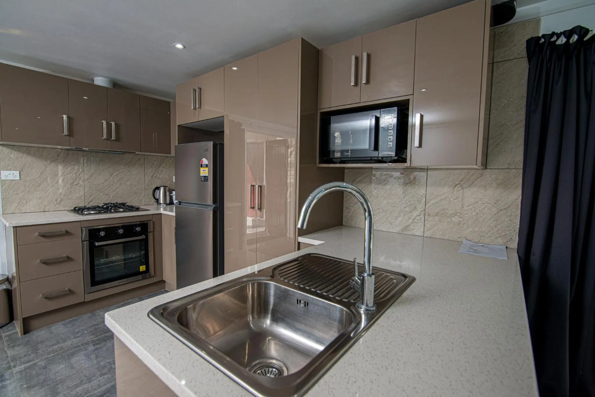 Kitchen or kitchenette in Dua Dua Beach Resort