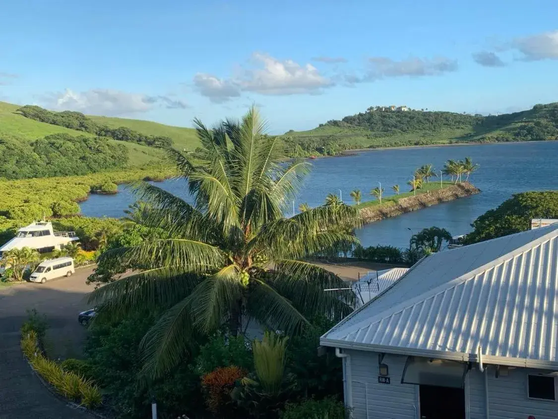 Three-Bedroom Villa in Dua Dua Beach Resort Three-Bedroom Villa in Dua Dua Beach Resort