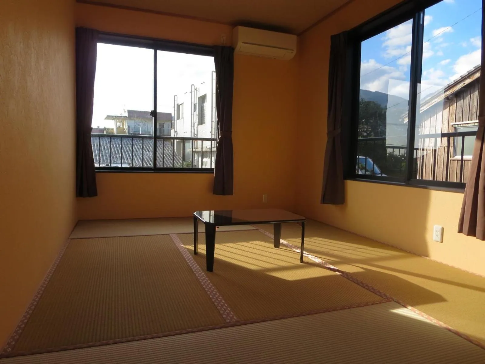 Photo of the whole room in Minshuku Iwakawa