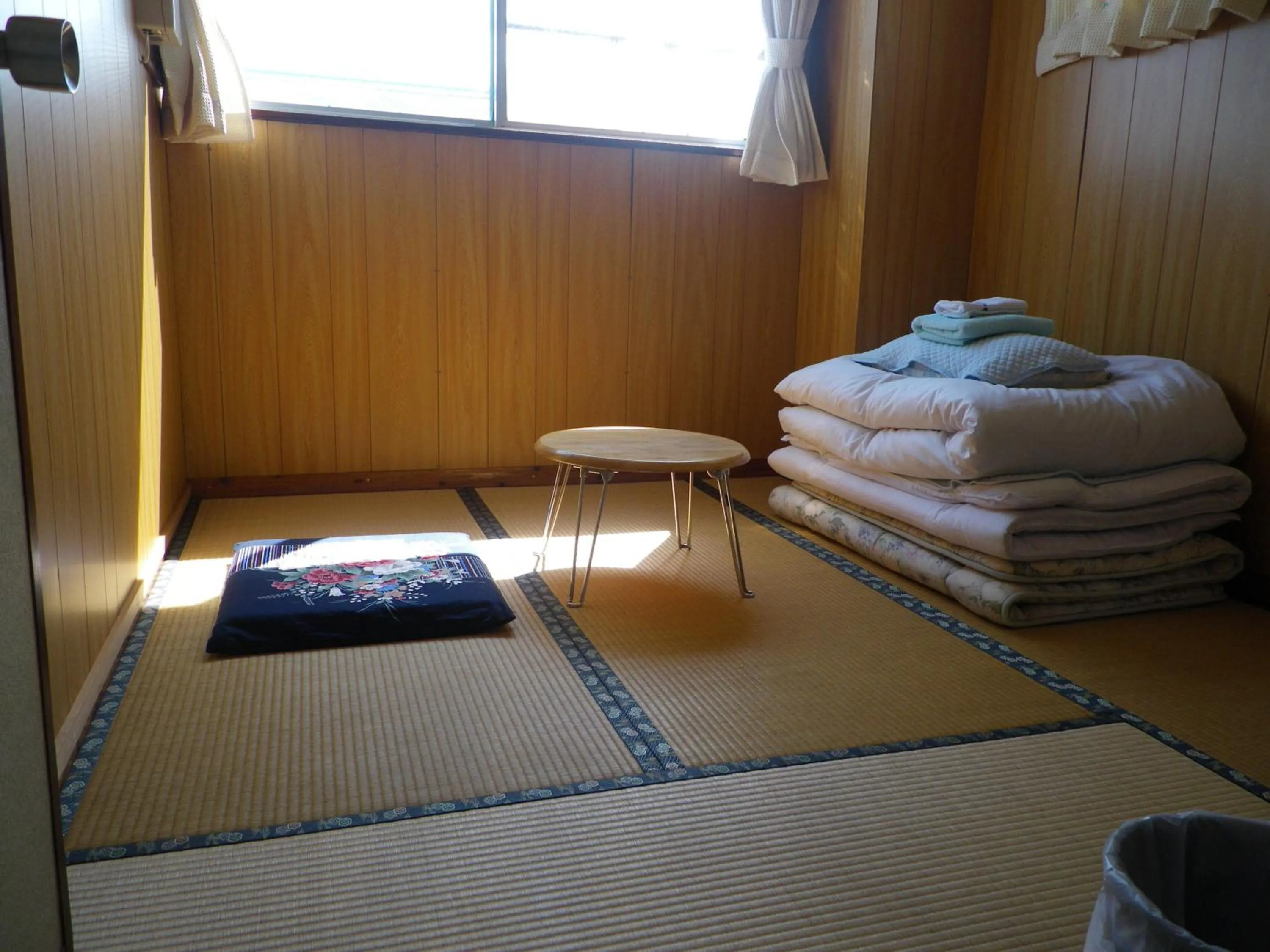 Photo of the whole room in Minshuku Iwakawa