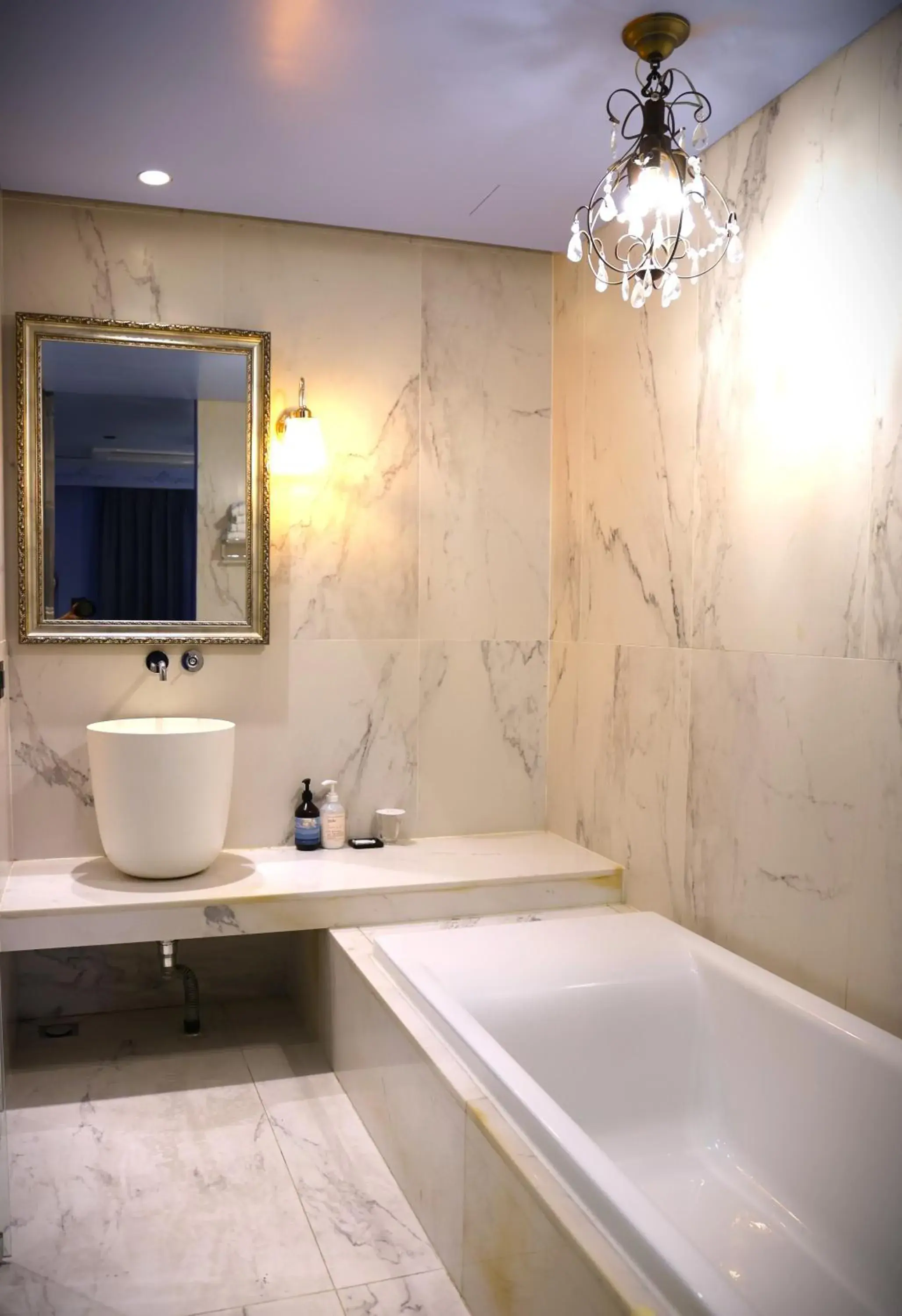 Property building in Hotel Lemong Property building in Hotel Lemong