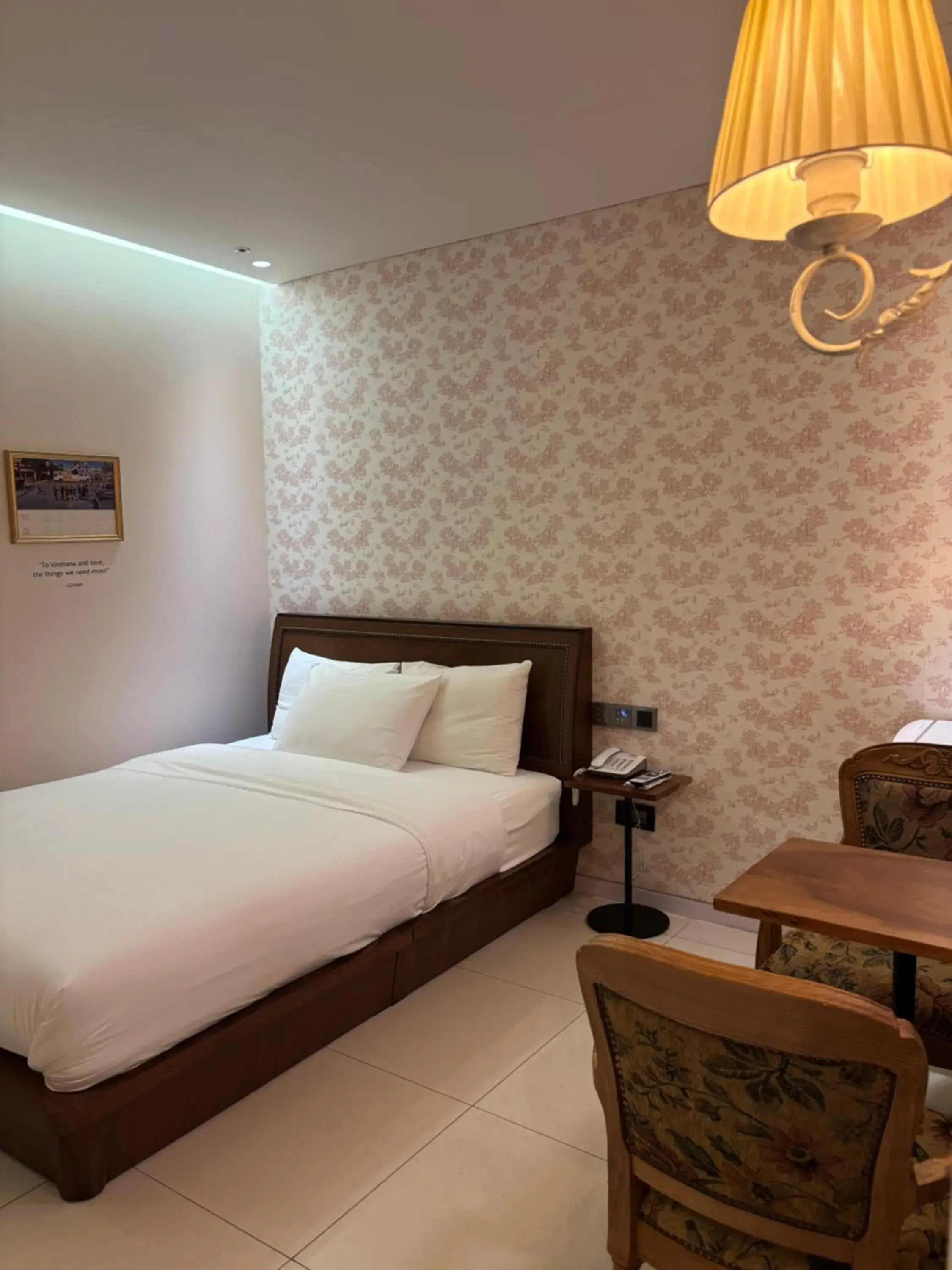 Property building, Bed in Hotel Lemong Property building, Bed in Hotel Lemong