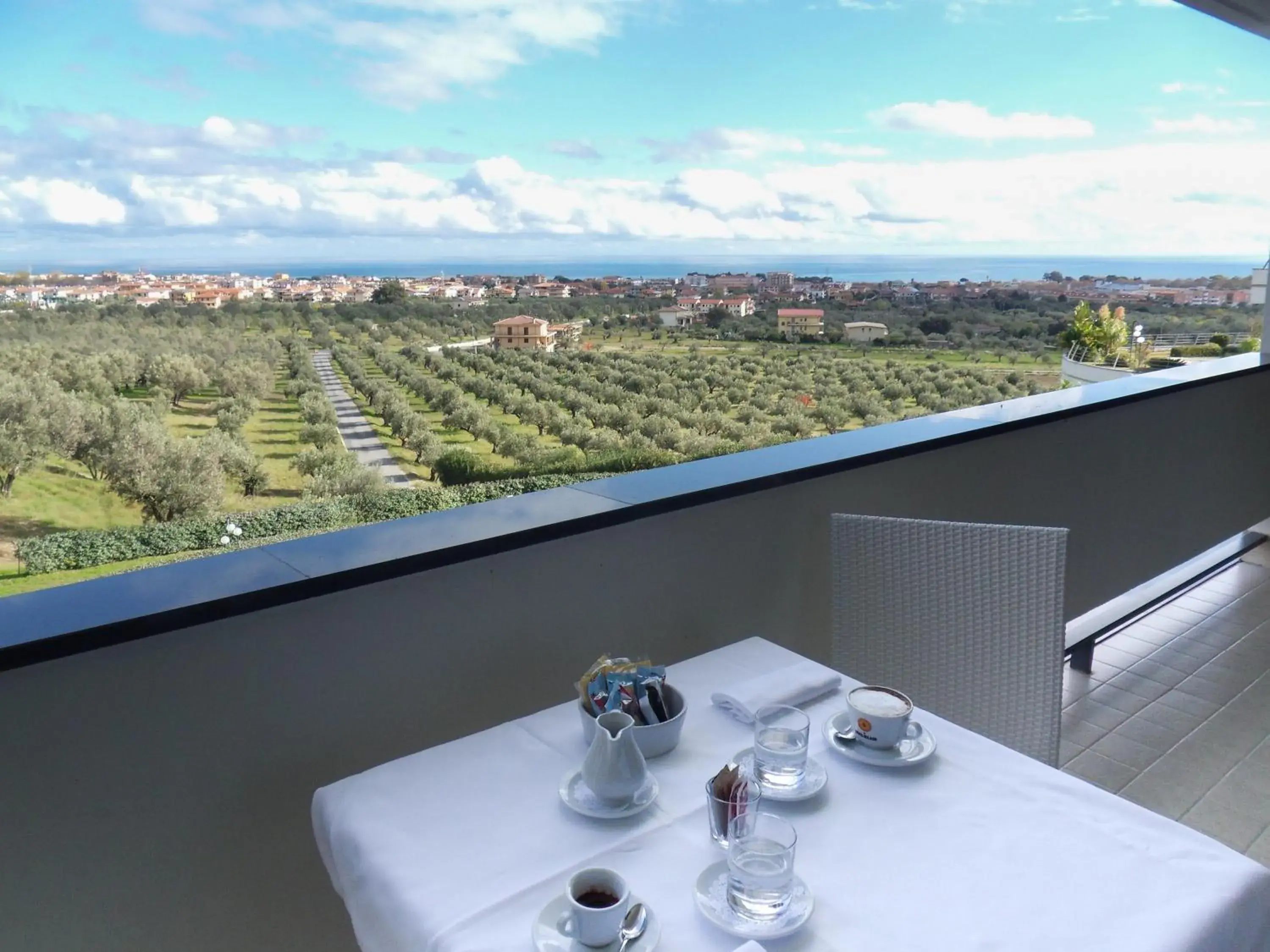 Junior Suite with Sea View in Park Hotel Mirabeau Junior Suite with Sea View in Park Hotel Mirabeau