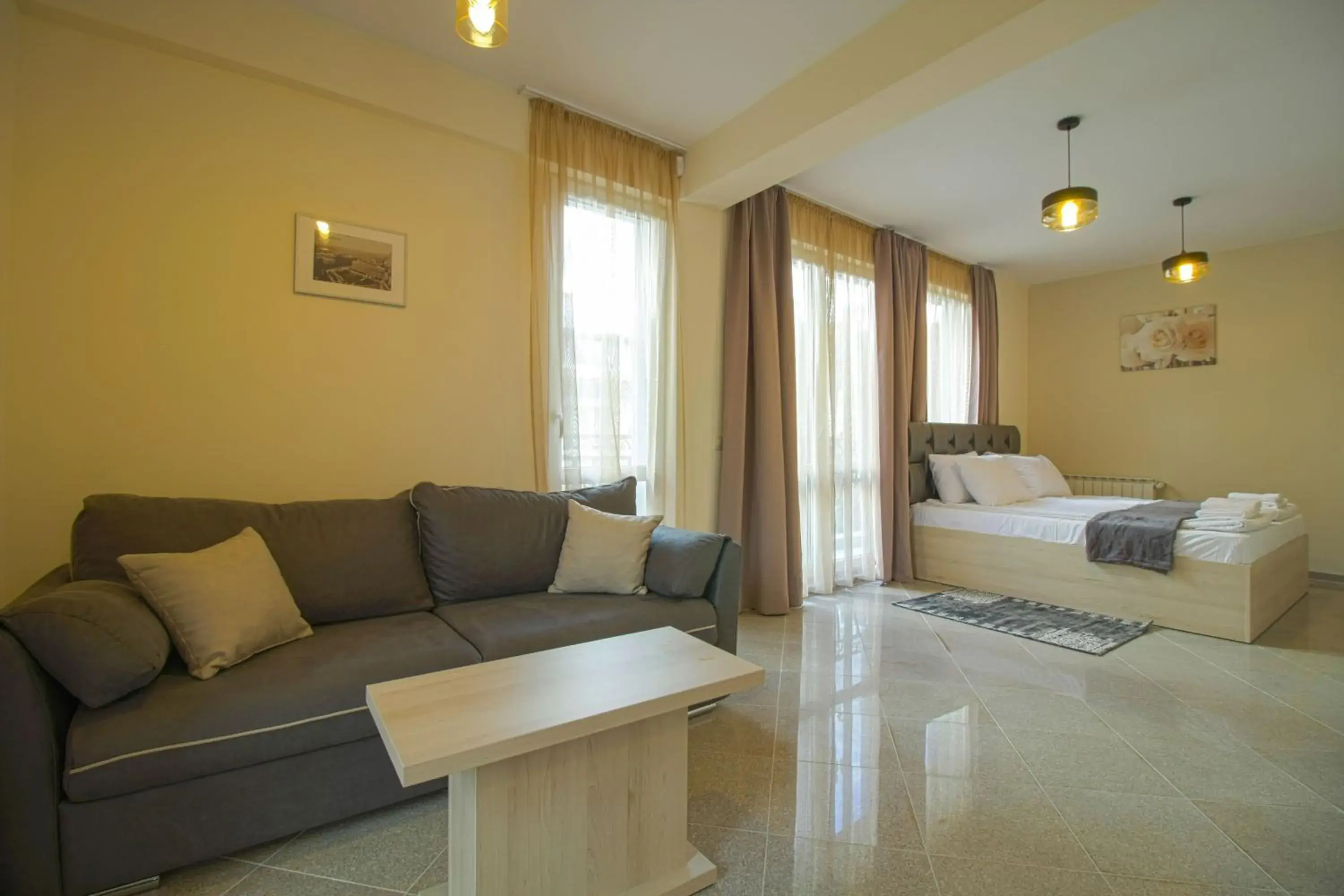 King Studio with Sofa Bed - single occupancy in Mini Sofia King Studio with Sofa Bed - single occupancy in Mini Sofia