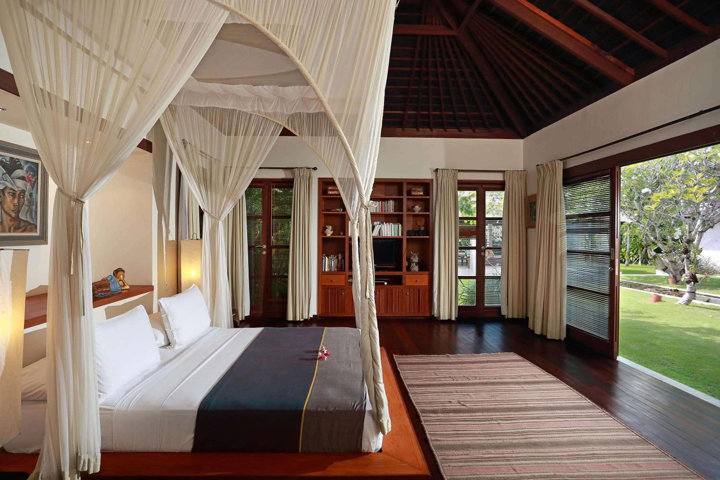 Bed in Villa Bali Asri