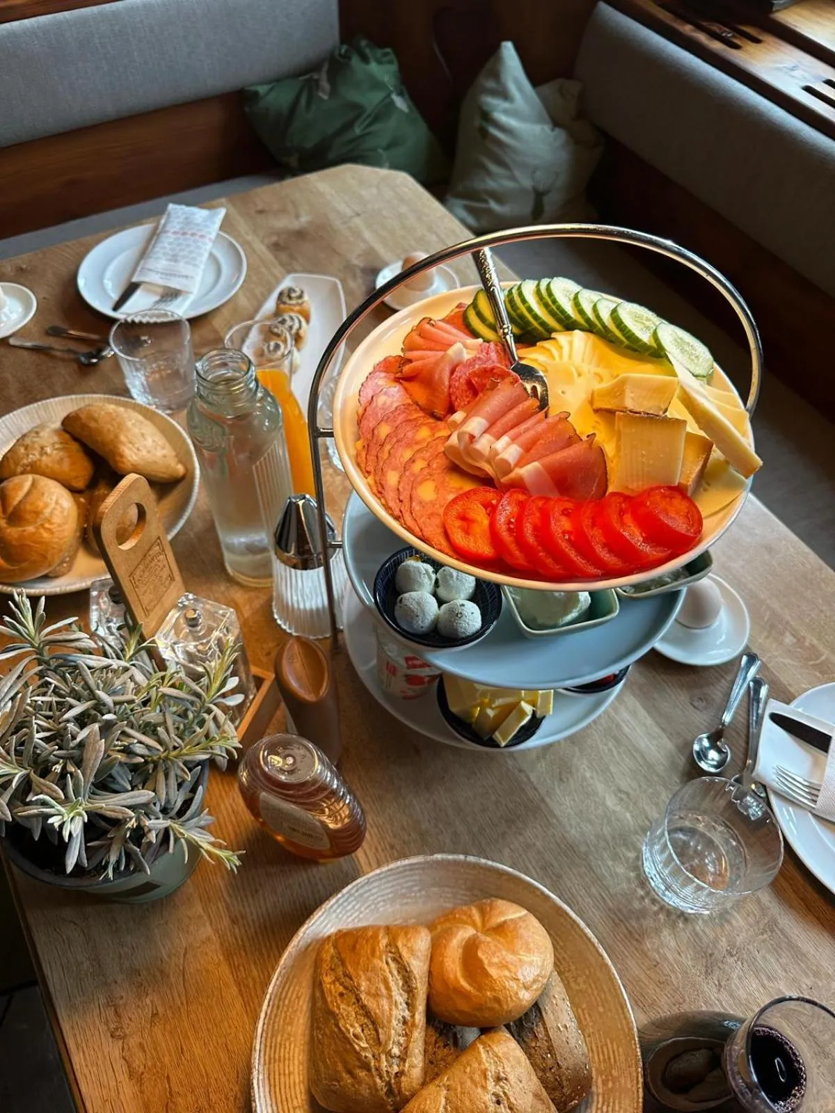 Breakfast in Landgasthof & Restaurant Batzenhäusl