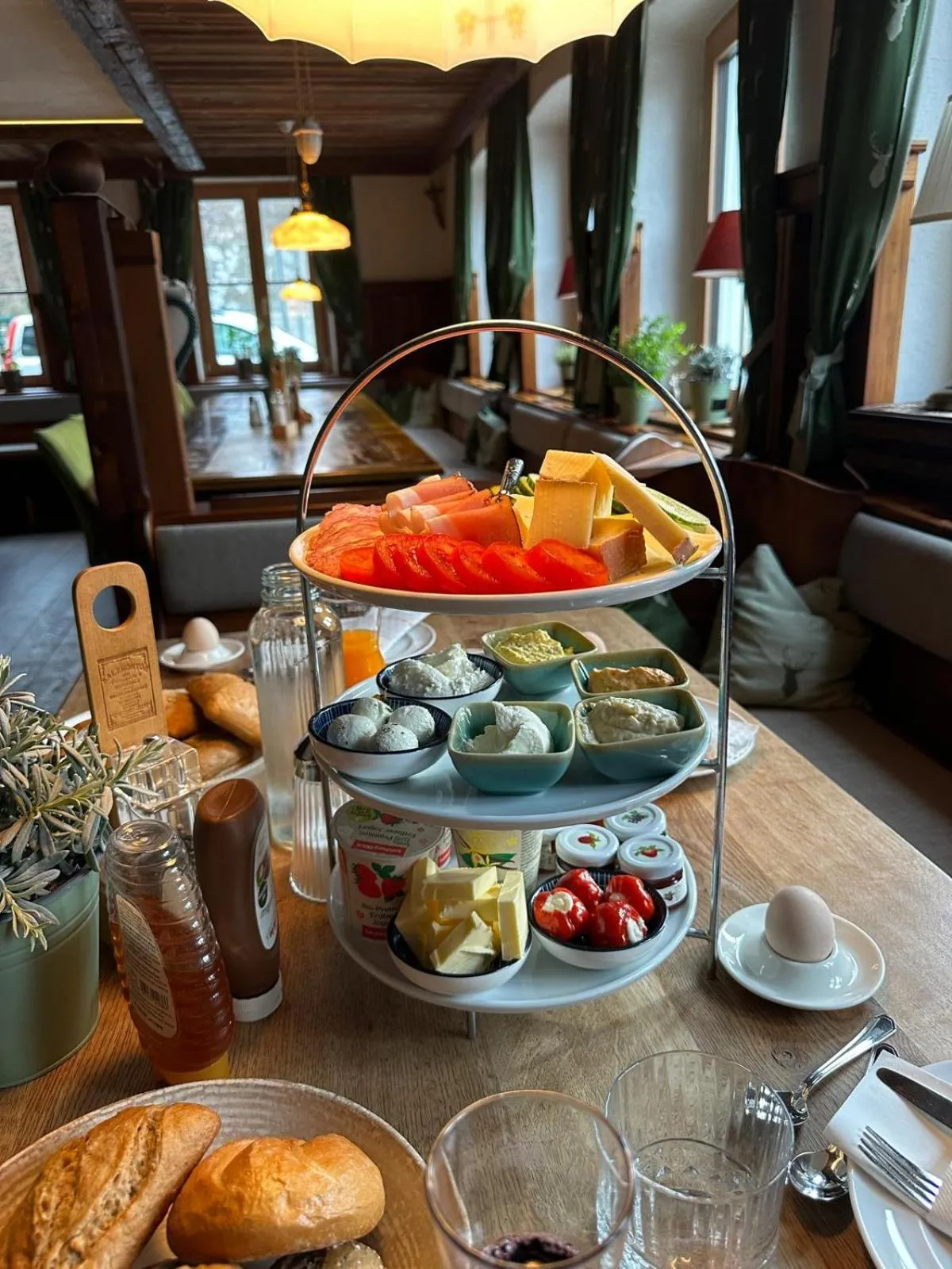 Breakfast in Landgasthof & Restaurant Batzenhäusl