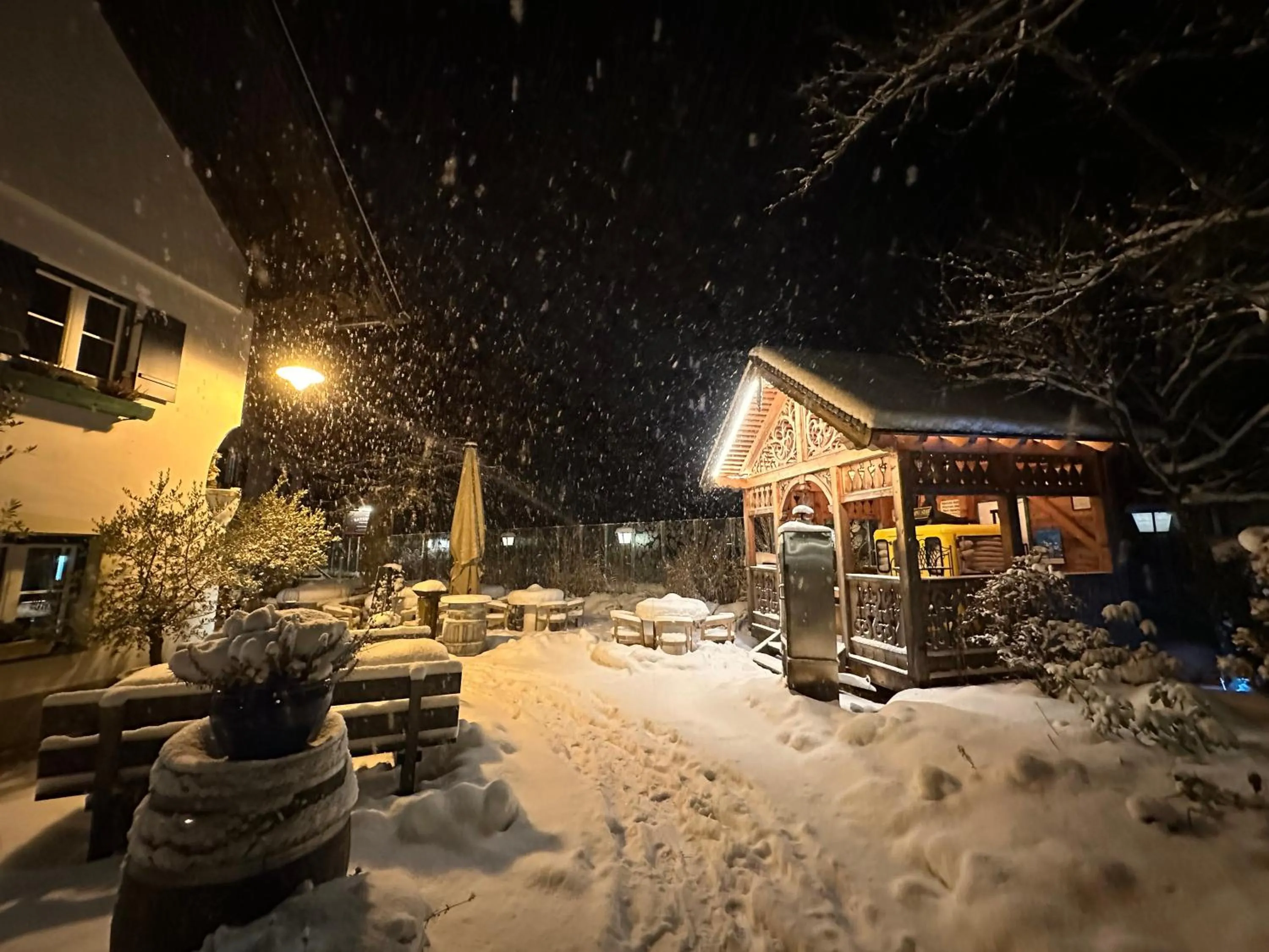 Patio in Landgasthof & Restaurant Batzenhäusl