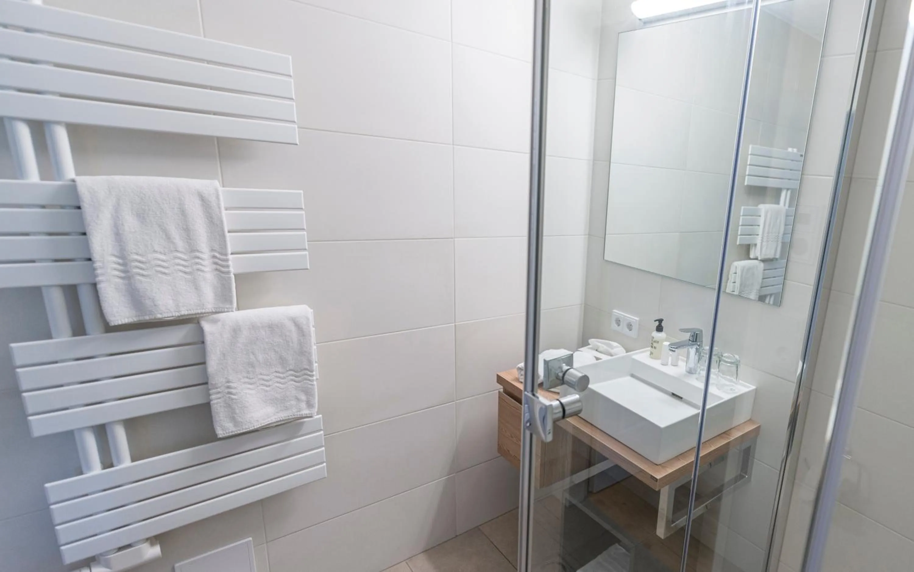 Bathroom in Landgasthof & Restaurant Batzenhäusl