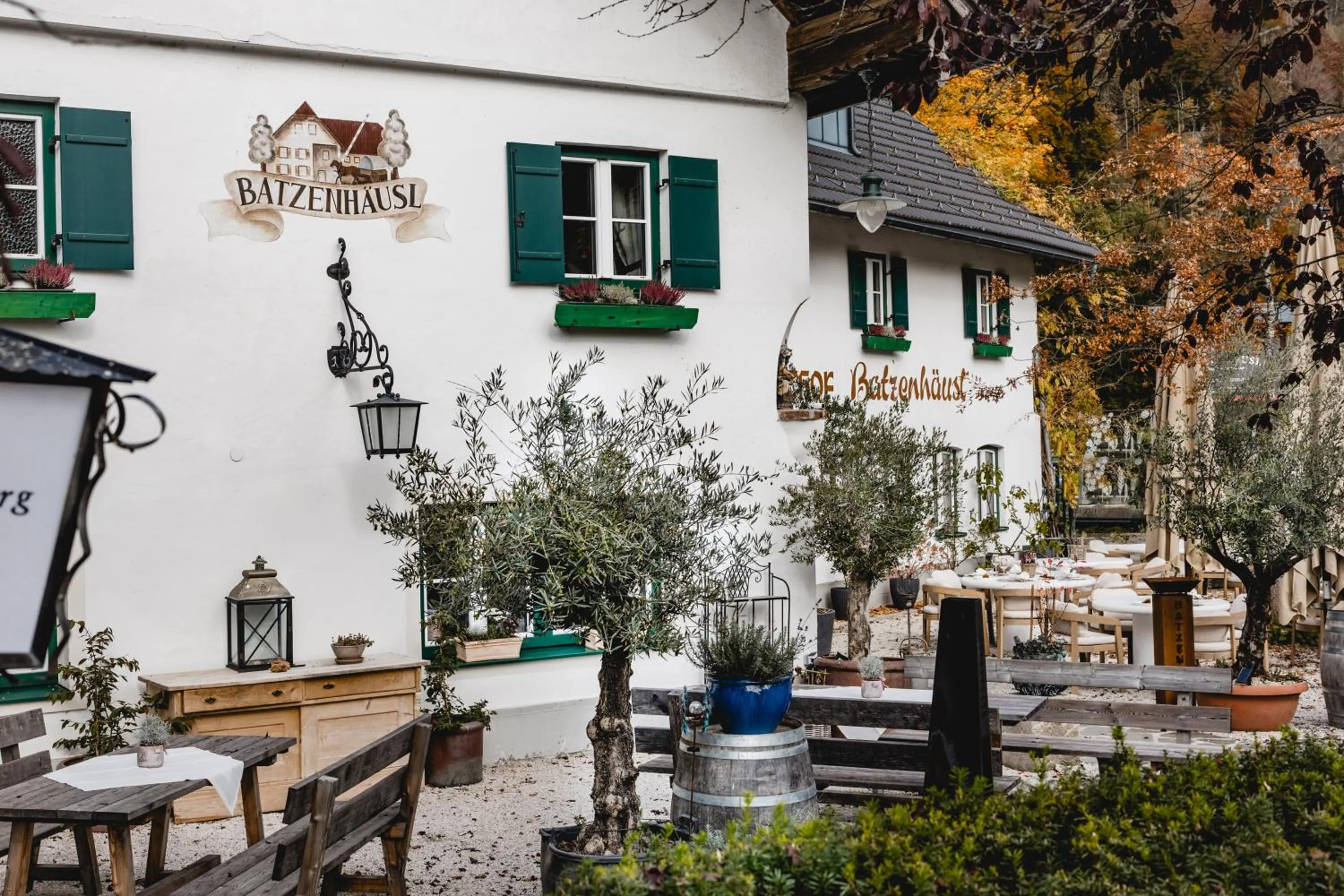 Property building in Landgasthof & Restaurant Batzenhäusl